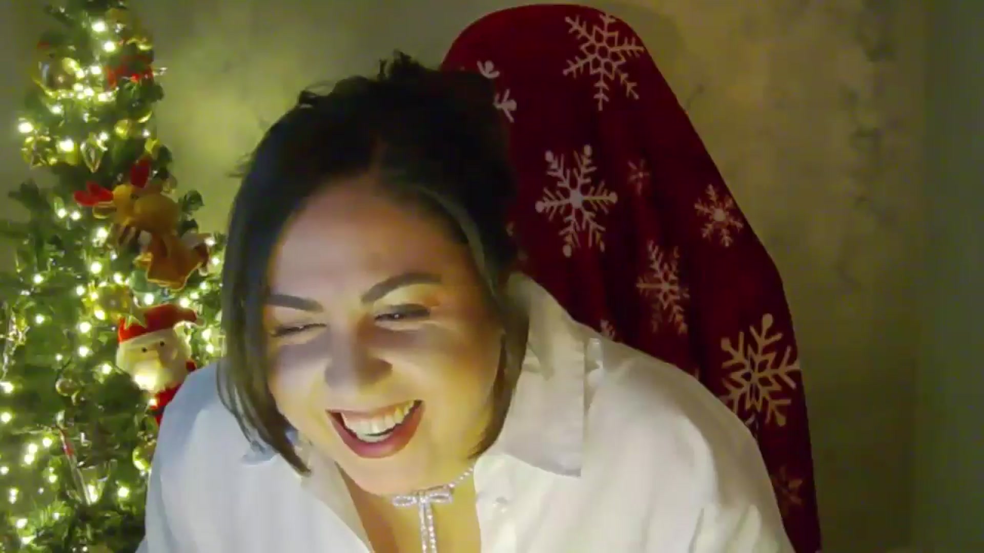 Gallery image thumbnail from NotVanilla's myfreecams stream on, 12/24/2025, 24:11 image 5 of 20