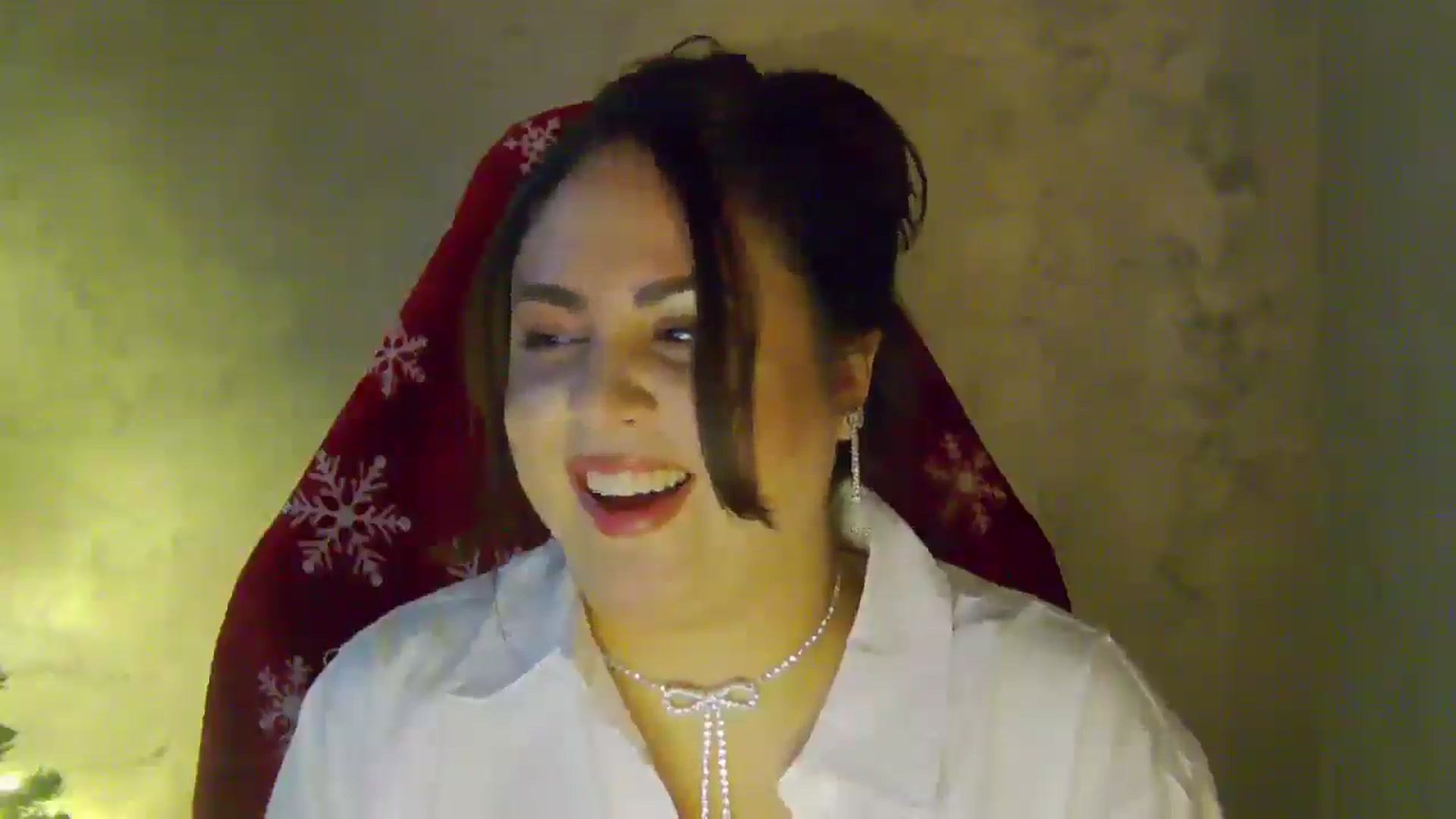 Gallery image thumbnail from NotVanilla's myfreecams stream on, 12/24/2025, 02:44 image 14 of 20