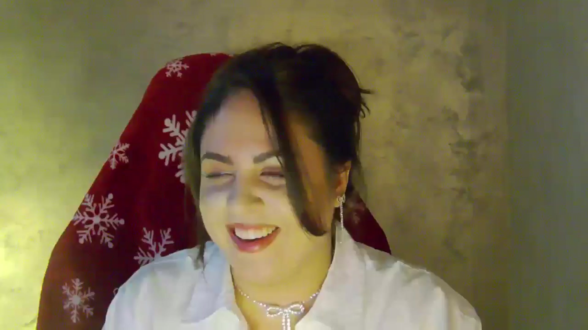 Gallery image thumbnail from NotVanilla's myfreecams stream on, 12/24/2025, 02:44 image 8 of 20