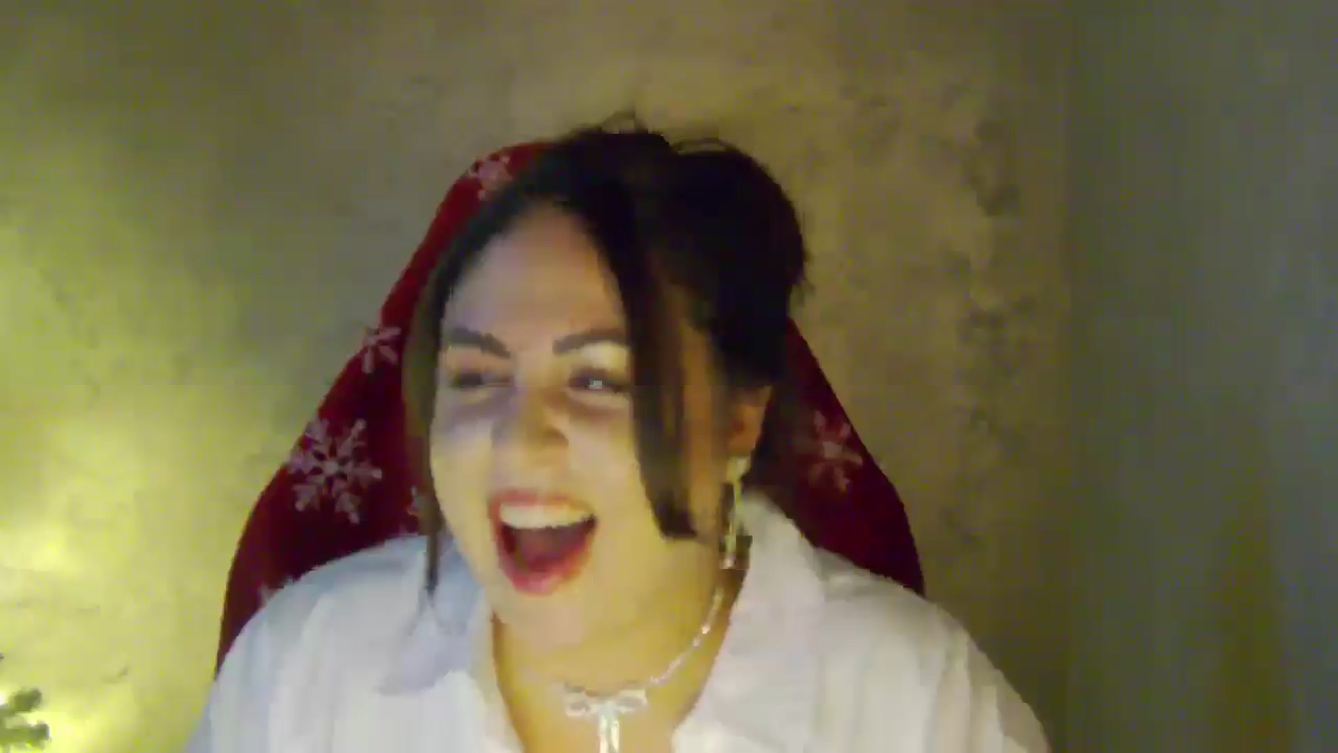 Gallery image thumbnail from NotVanilla's myfreecams stream on, 12/24/2025, 02:44 image 12 of 20