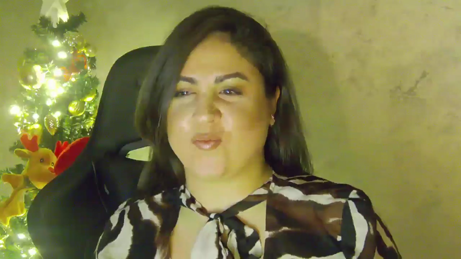 Gallery image thumbnail from NotVanilla's myfreecams stream on, 12/27/2025, 03:59 image 11 of 20