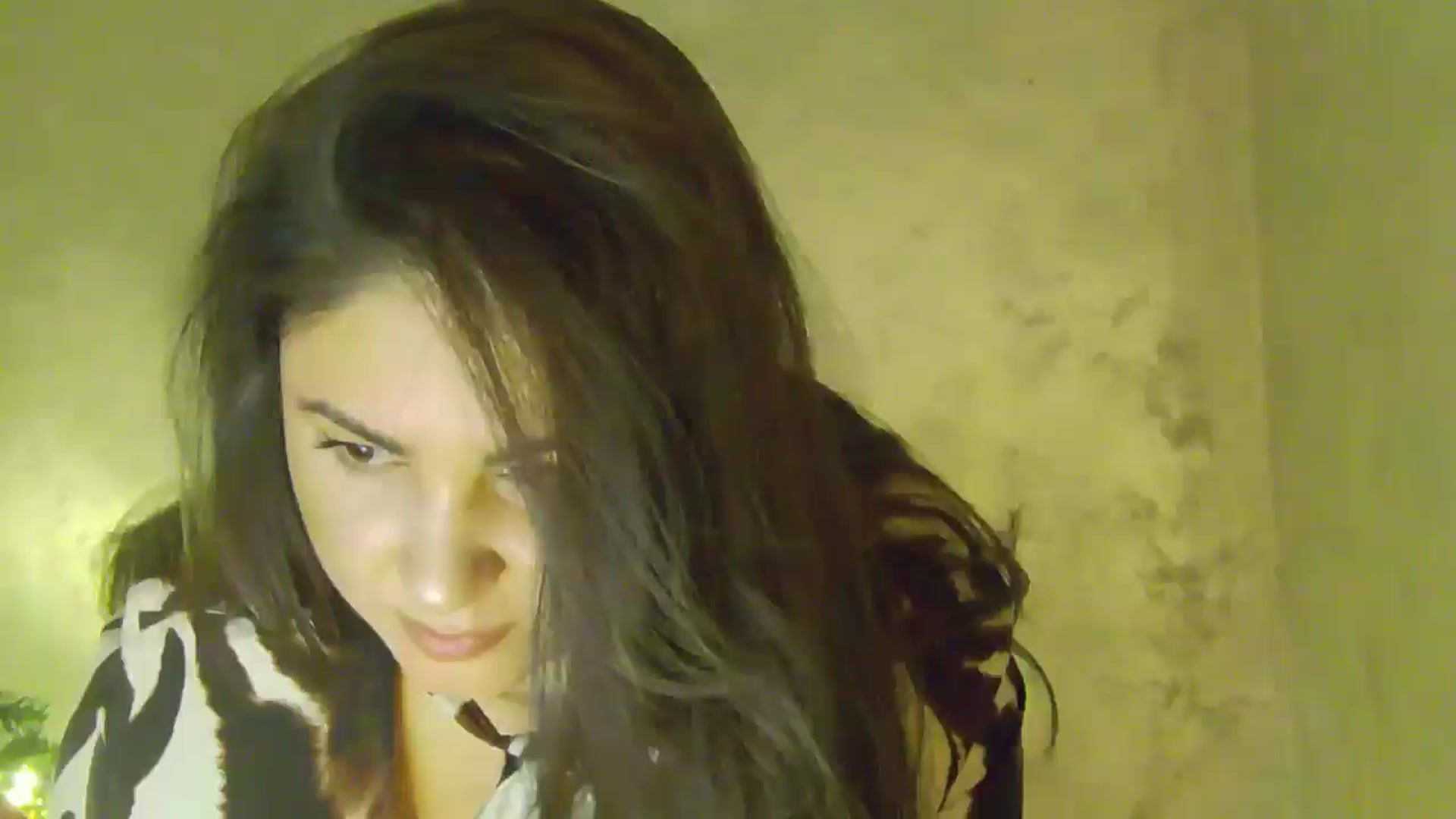 Gallery image thumbnail from NotVanilla's myfreecams stream on, 12/27/2025, 04:31 image 15 of 20
