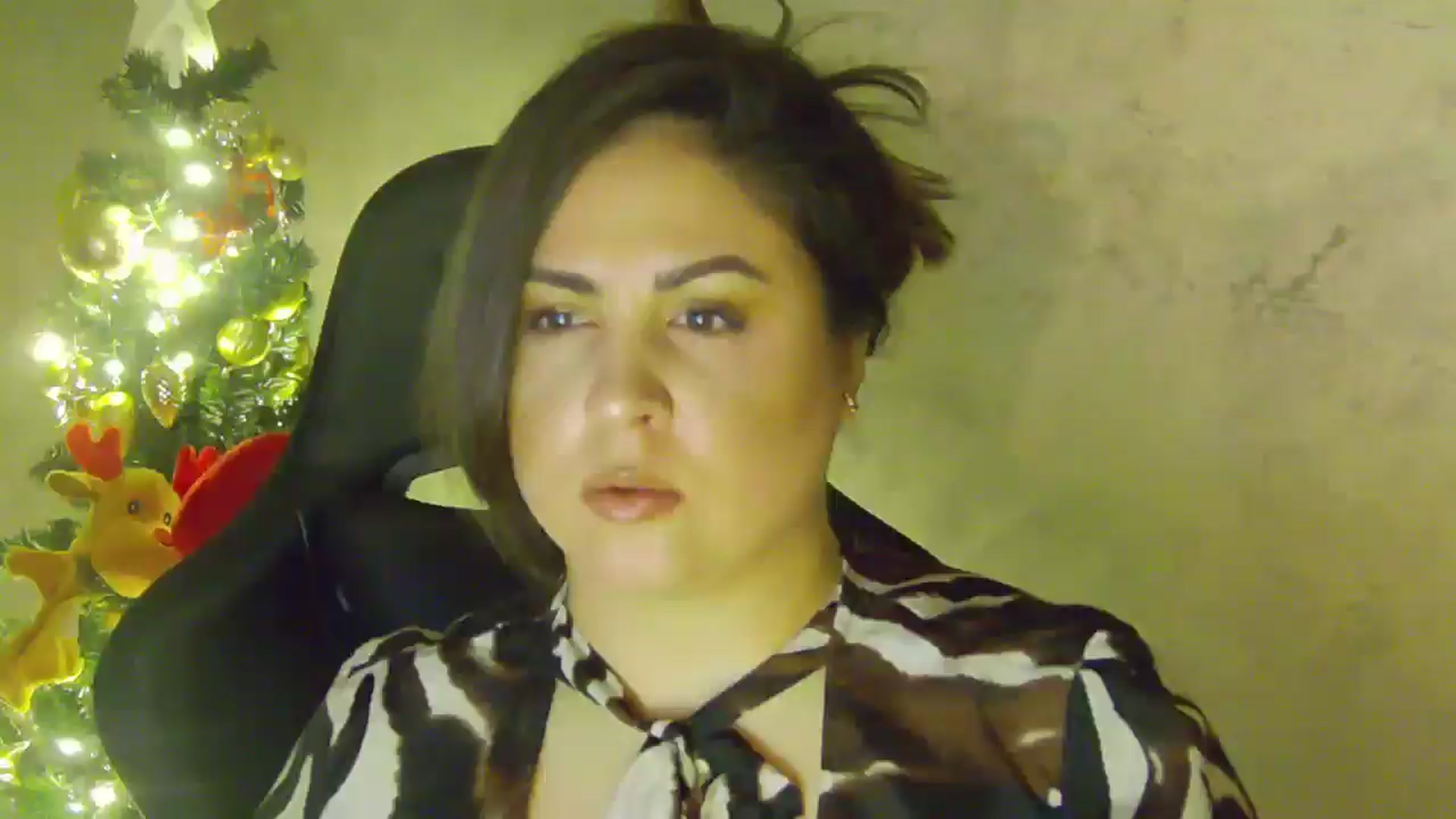 Gallery image thumbnail from NotVanilla's myfreecams stream on, 12/27/2025, 04:31 image 1 of 20