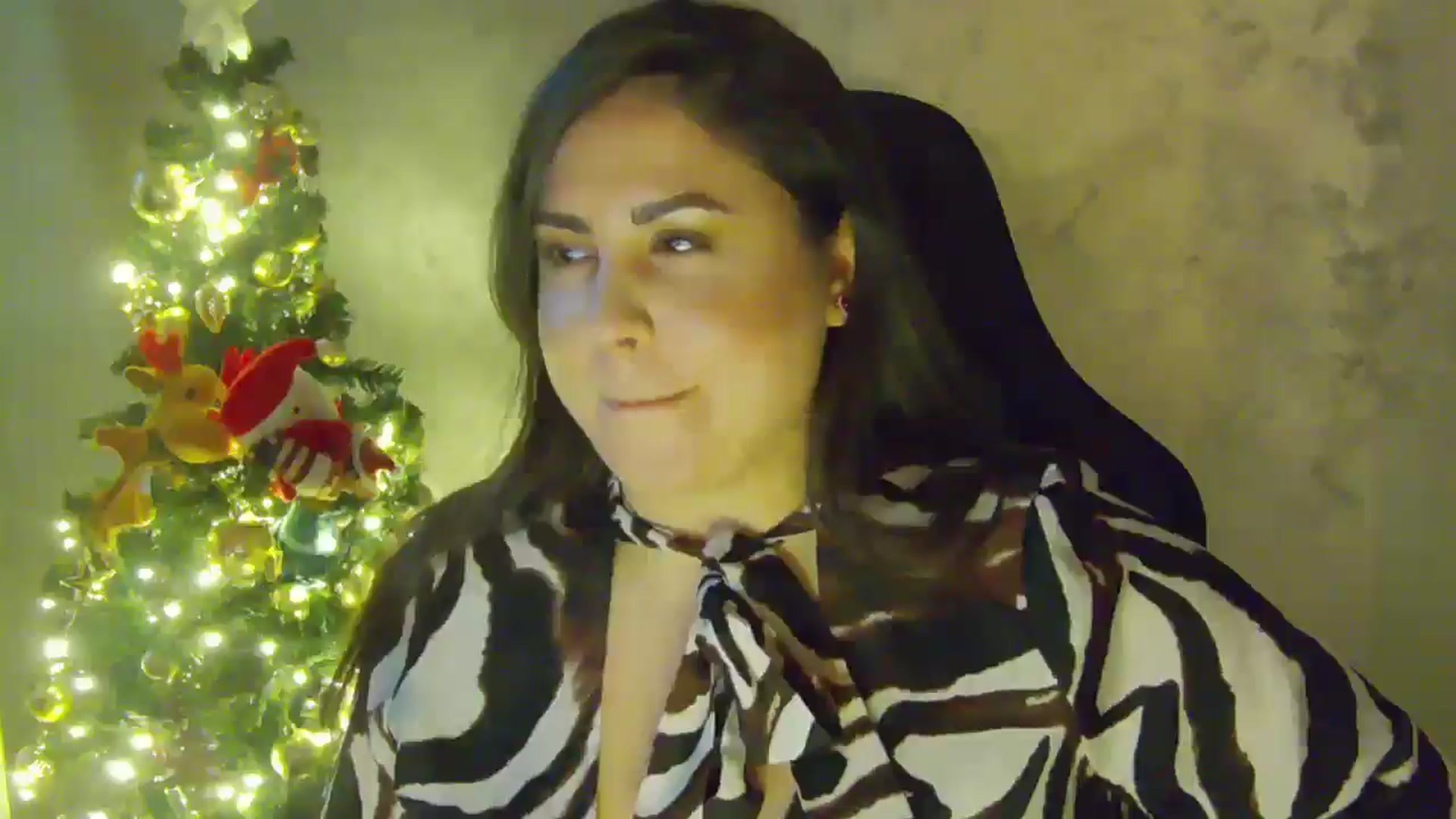 Gallery image thumbnail from NotVanilla's myfreecams stream on, 12/27/2025, 05:58 image 10 of 20
