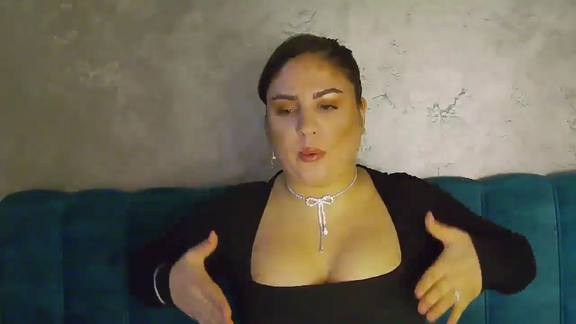 Gallery image thumbnail from NotVanilla's myfreecams stream on, 12/30/2025, 02:08 image 3 of 20