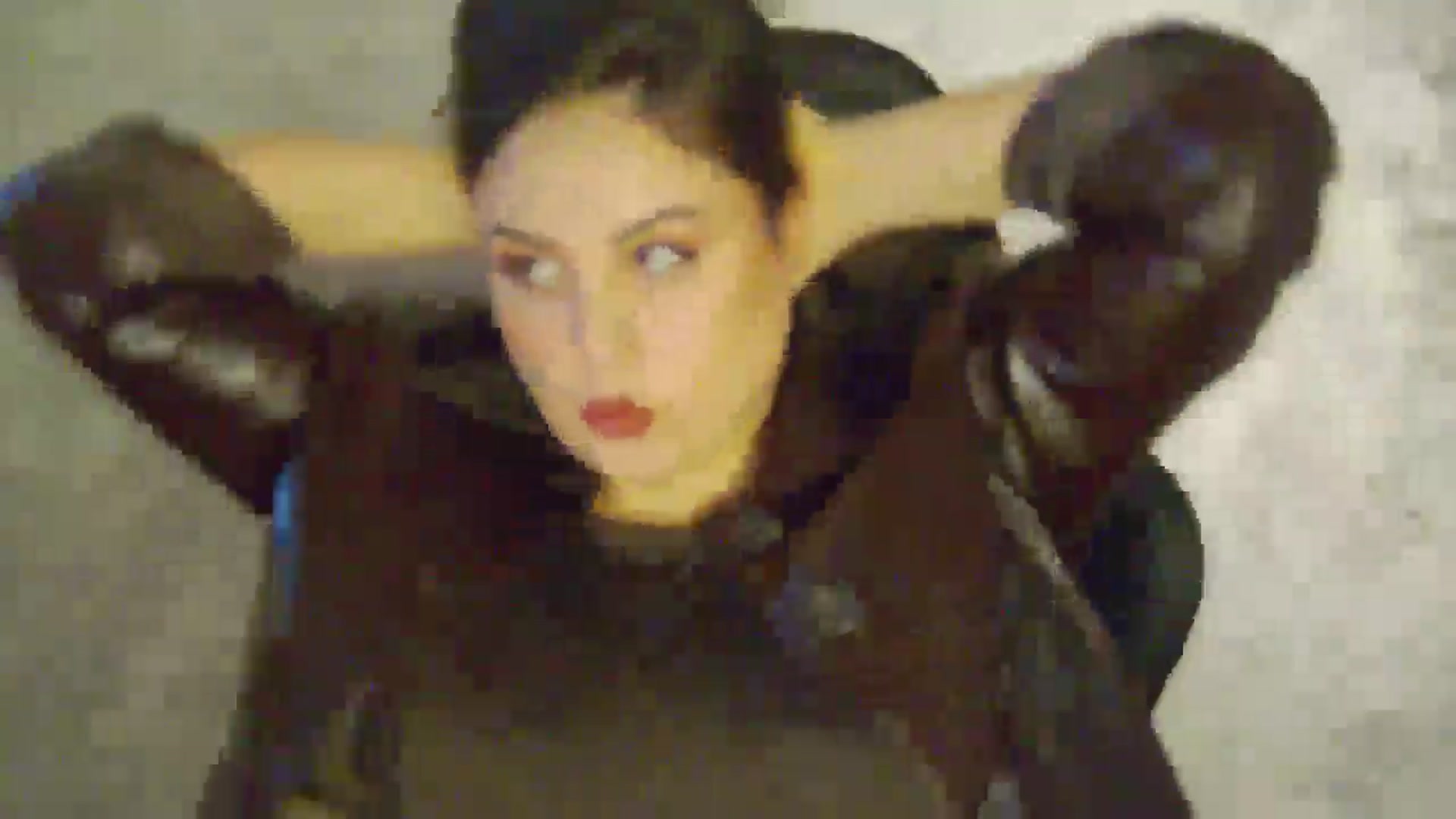 Gallery image thumbnail from NotVanilla's myfreecams stream on, 12/31/2025, 24:01 image 8 of 20