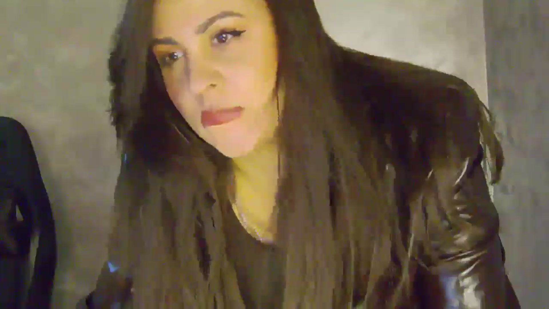 Gallery image thumbnail from NotVanilla's myfreecams stream on, 12/31/2025, 24:01 image 13 of 20