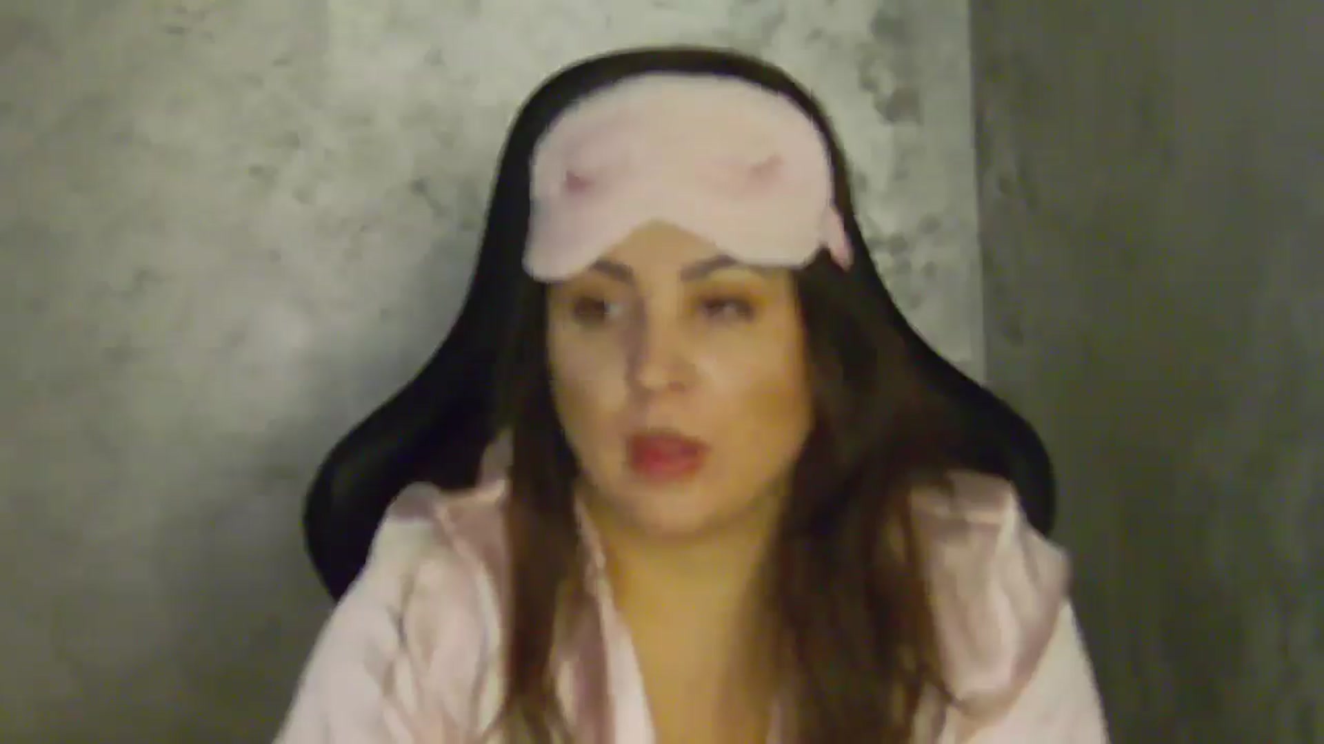 Gallery image thumbnail from NotVanilla's myfreecams stream on, 01/02/2026, 02:13 image 12 of 20