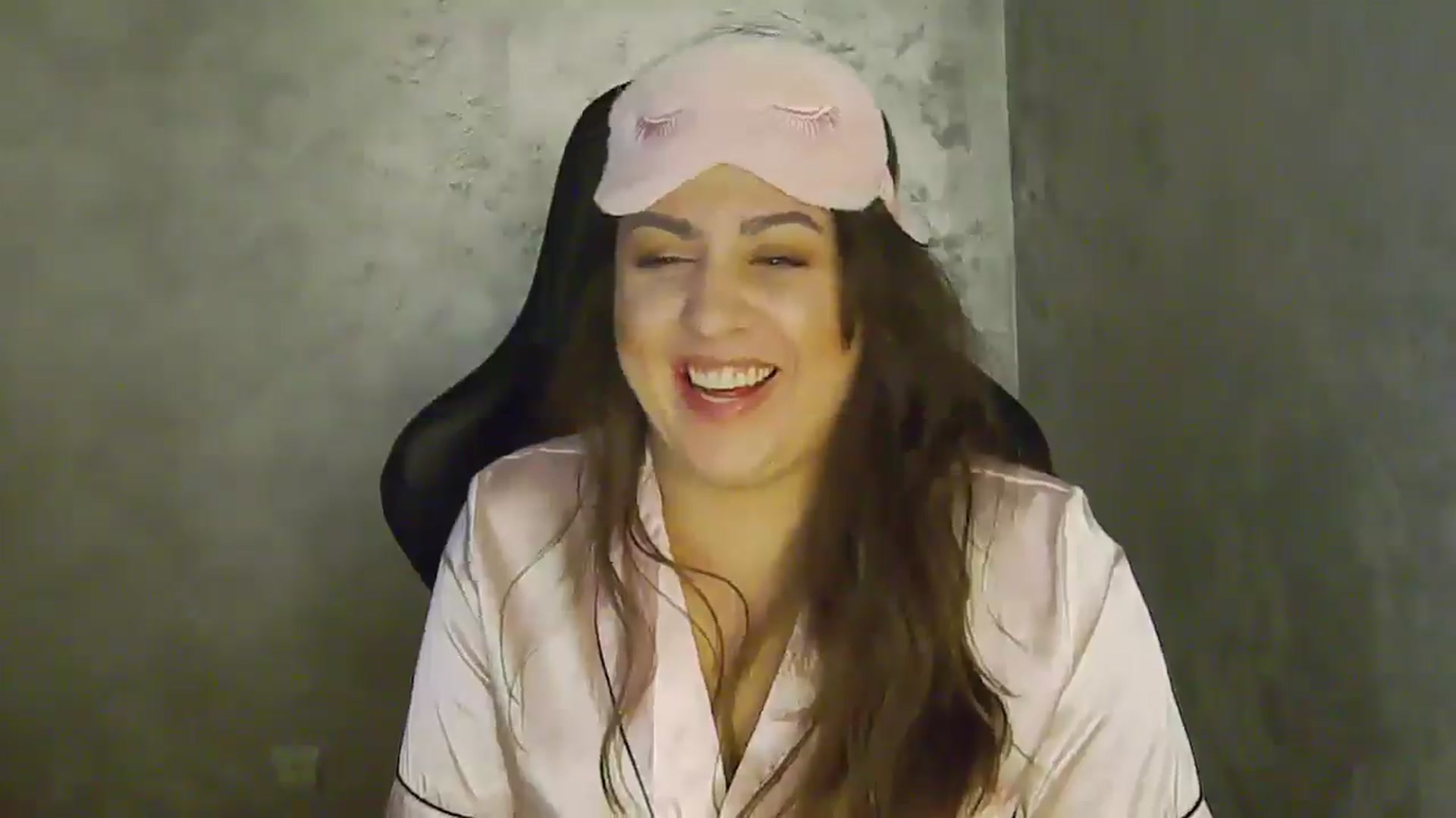 Gallery image thumbnail from NotVanilla's myfreecams stream on, 01/02/2026, 02:13 image 6 of 20