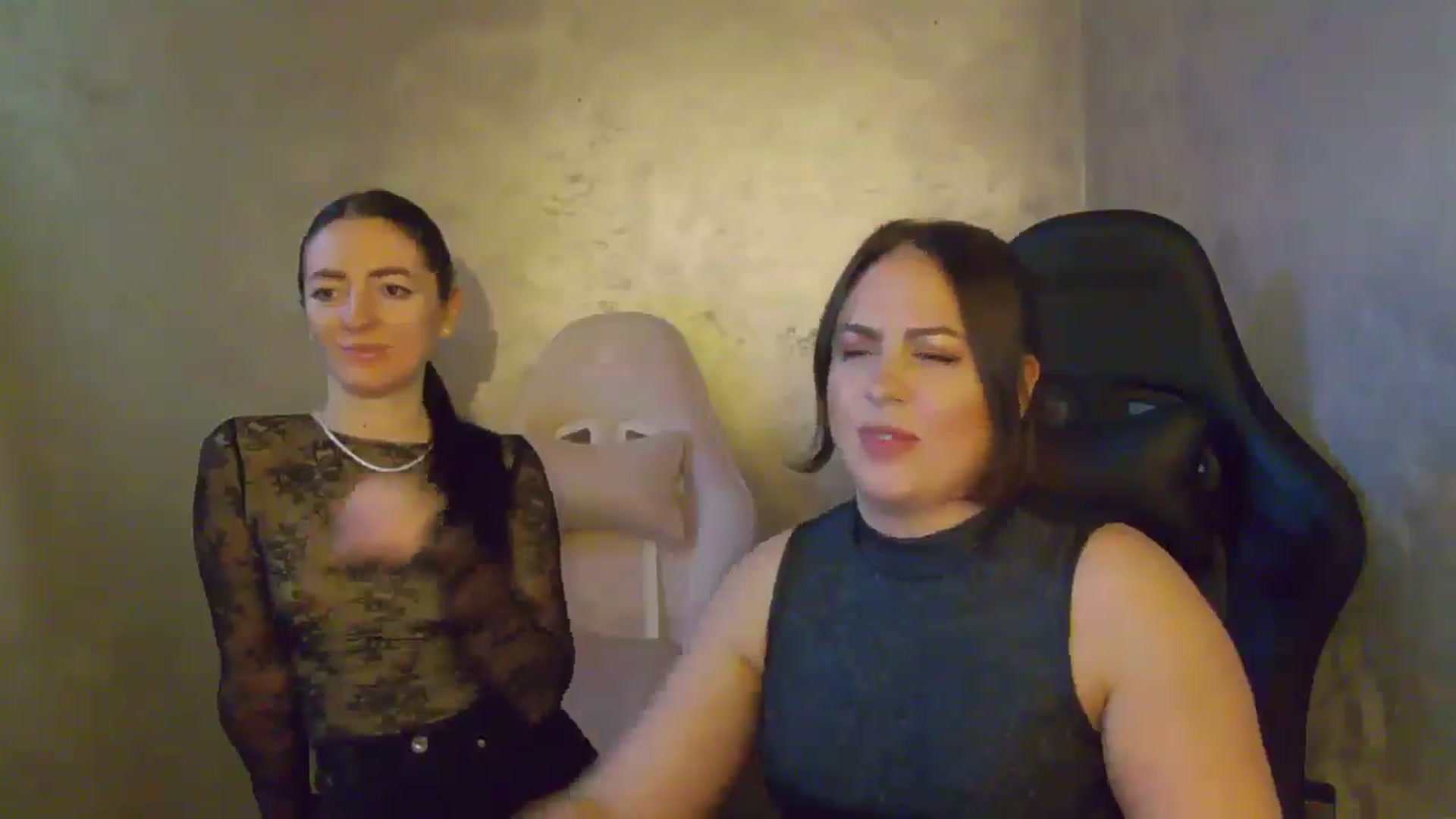 Gallery image thumbnail from NotVanilla's myfreecams stream on, 01/02/2026, 23:58 image 6 of 20