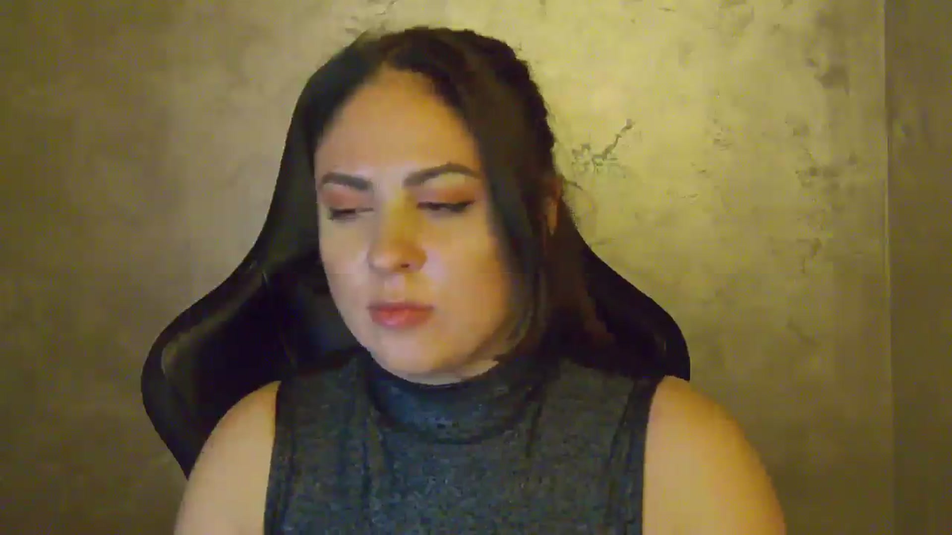 Gallery image thumbnail from NotVanilla's myfreecams stream on, 01/03/2026, 05:06 image 10 of 20