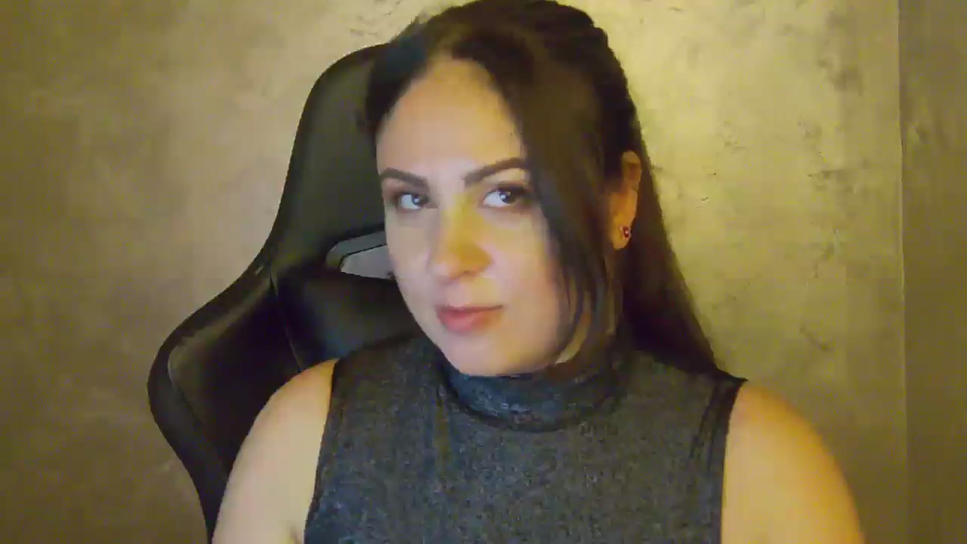Gallery image thumbnail from NotVanilla's myfreecams stream on, 01/03/2026, 05:06 image 12 of 20