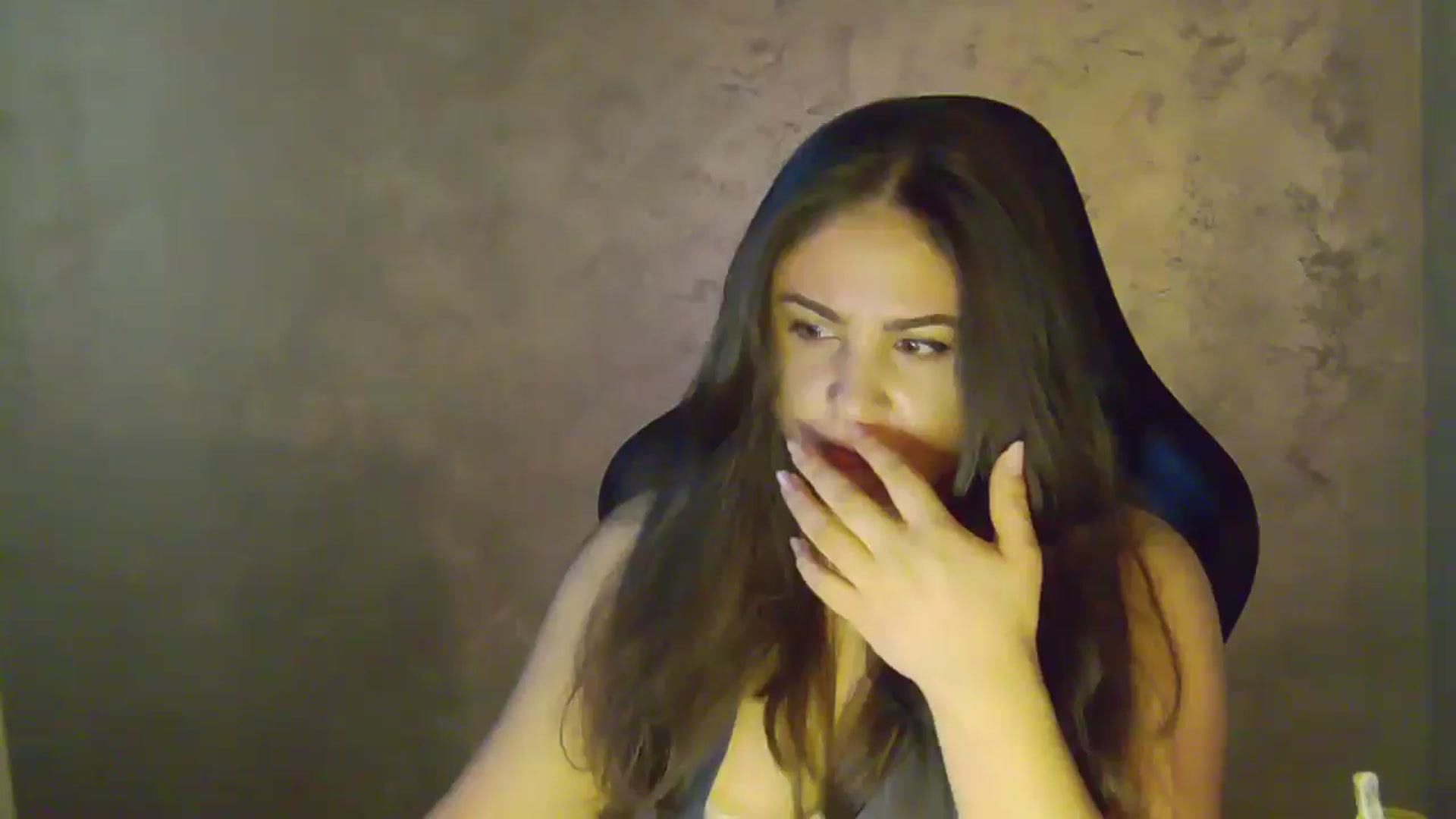 Gallery image thumbnail from NotVanilla's myfreecams stream on, 01/04/2026, 23:58 image 8 of 20