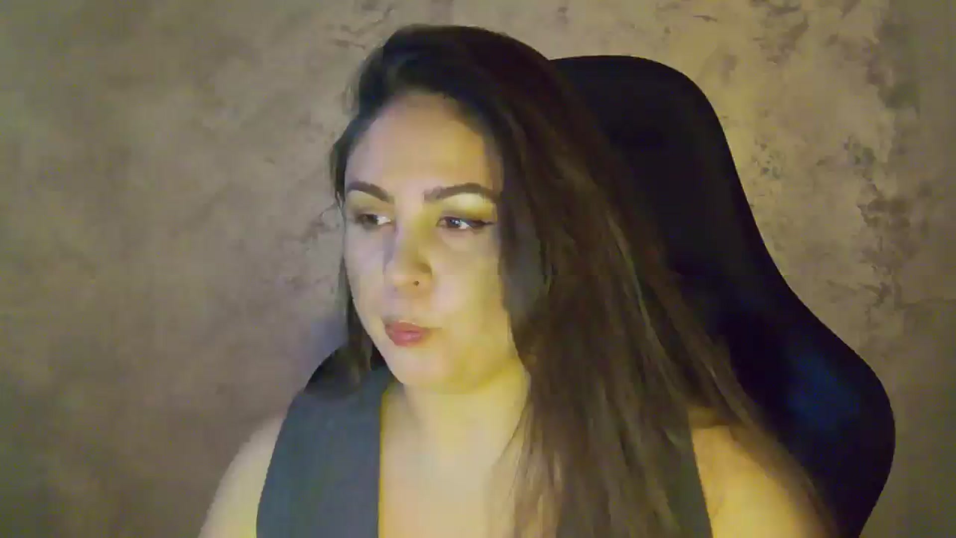 Gallery image thumbnail from NotVanilla's myfreecams stream on, 01/05/2026, 03:01 image 11 of 20