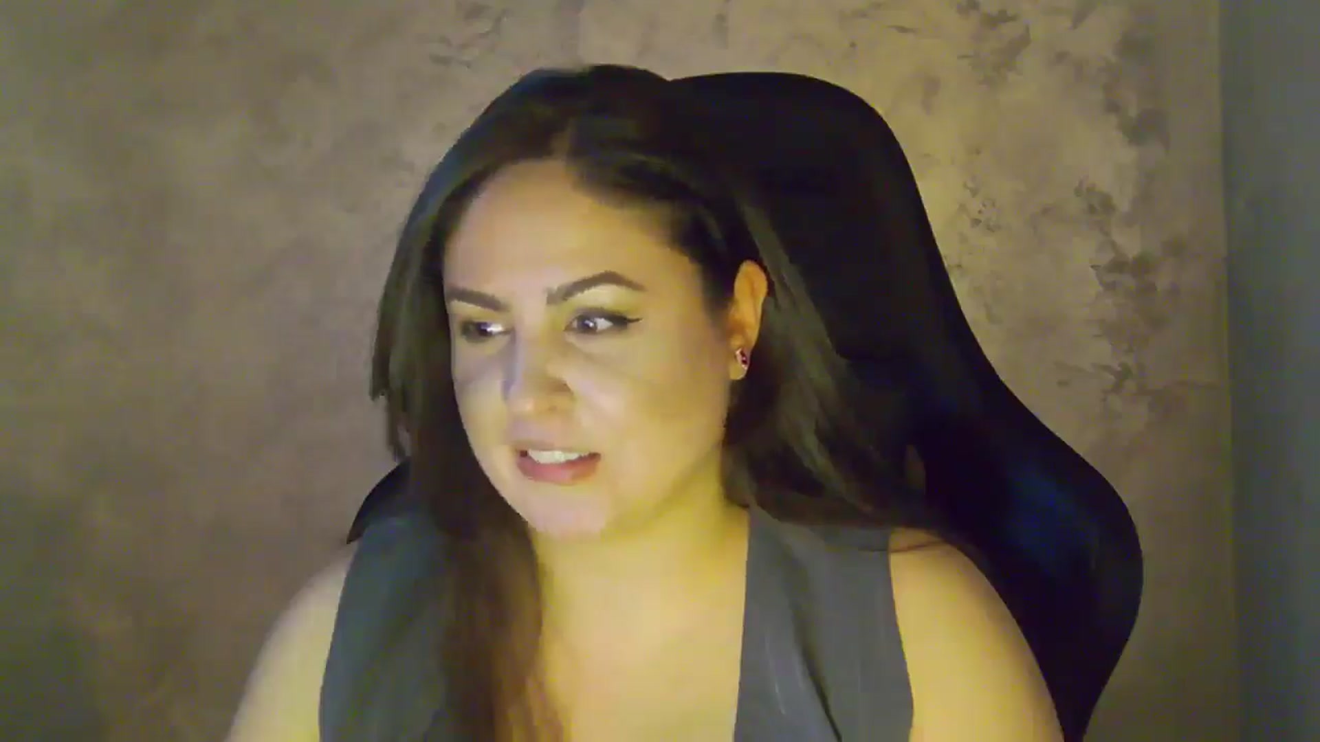 Gallery image thumbnail from NotVanilla's myfreecams stream on, 01/05/2026, 03:01 image 9 of 20