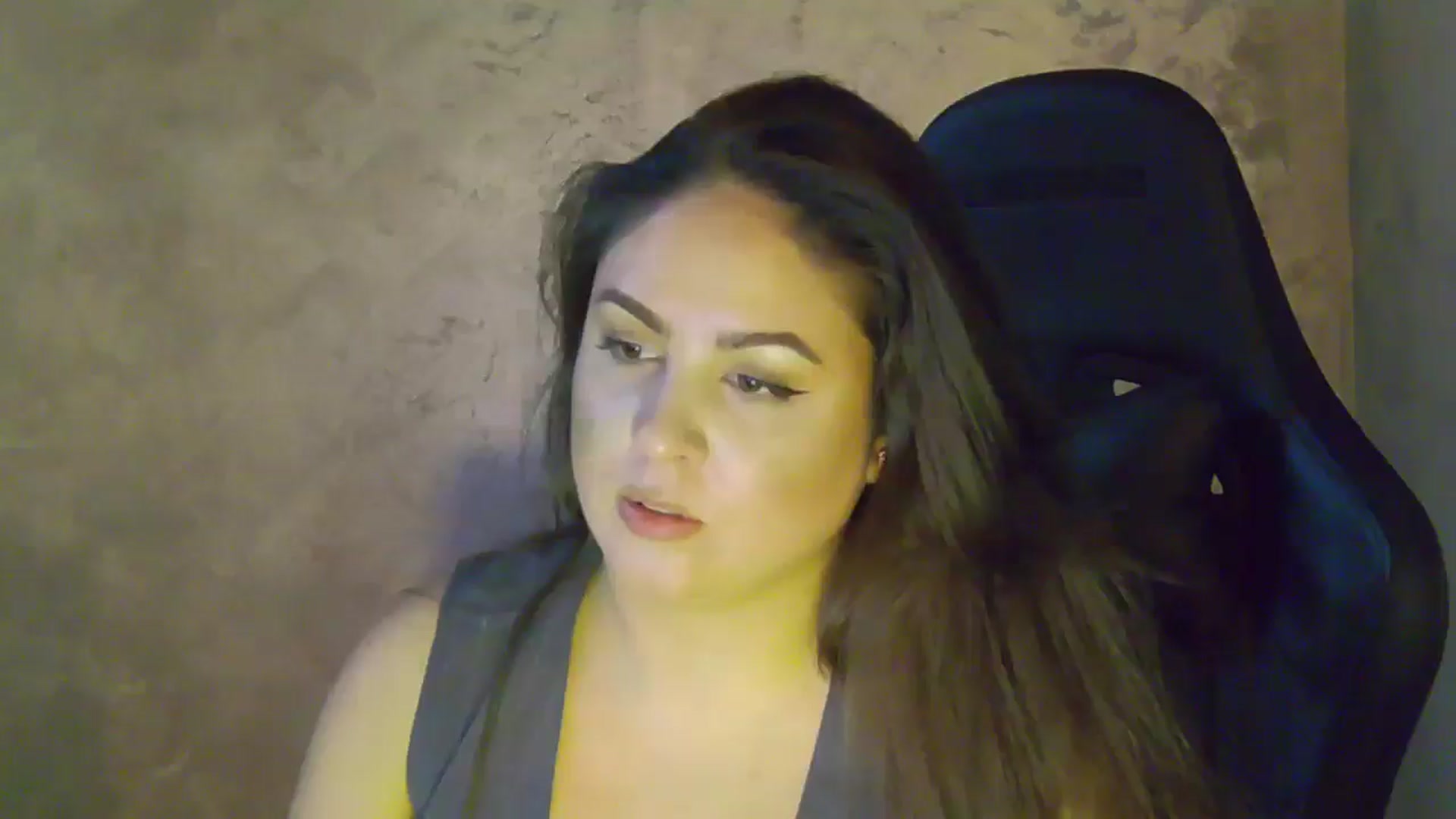 Gallery image thumbnail from NotVanilla's myfreecams stream on, 01/05/2026, 03:01 image 8 of 20
