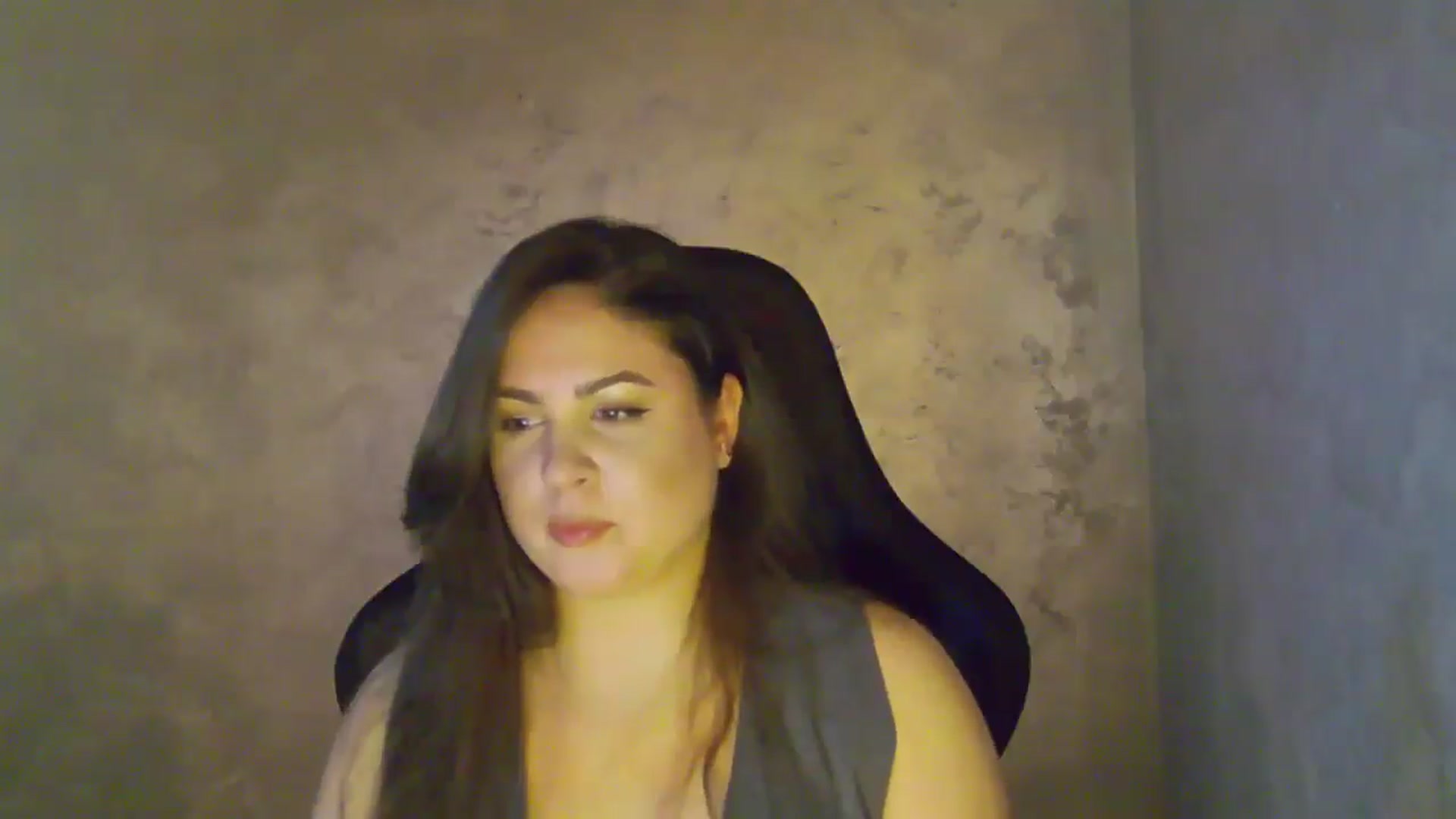 Gallery image thumbnail from NotVanilla's myfreecams stream on, 01/05/2026, 03:01 image 5 of 20
