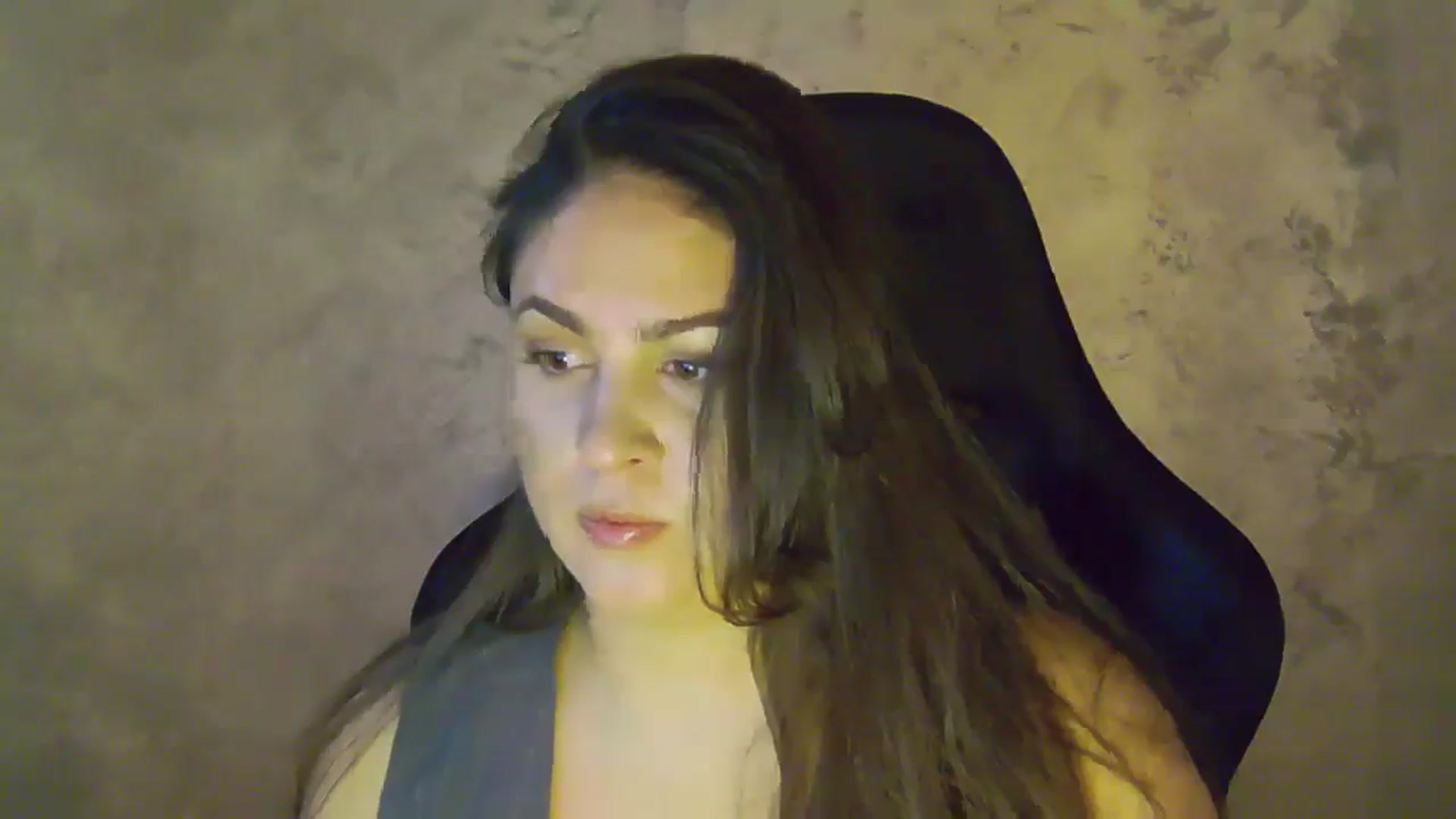 Gallery image thumbnail from NotVanilla's myfreecams stream on, 01/05/2026, 03:01 image 13 of 20
