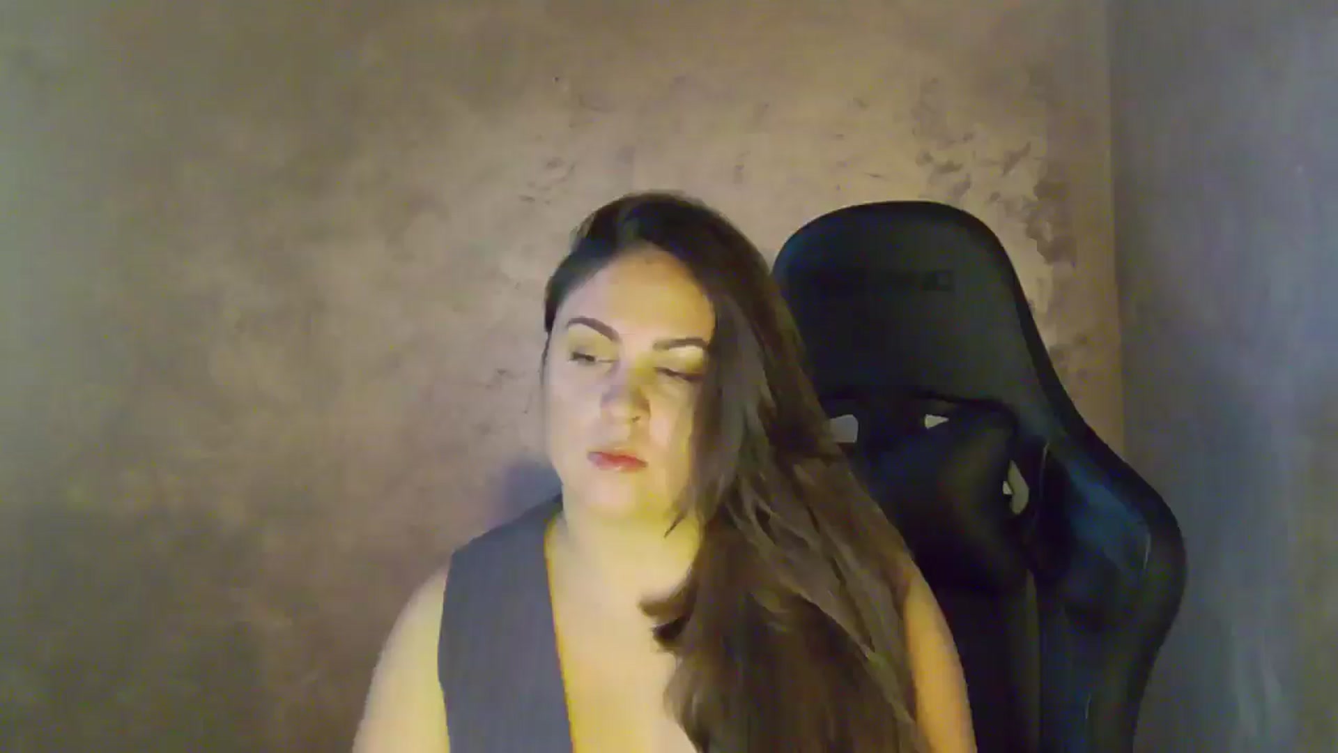 Gallery image thumbnail from NotVanilla's myfreecams stream on, 01/05/2026, 03:41 image 18 of 20