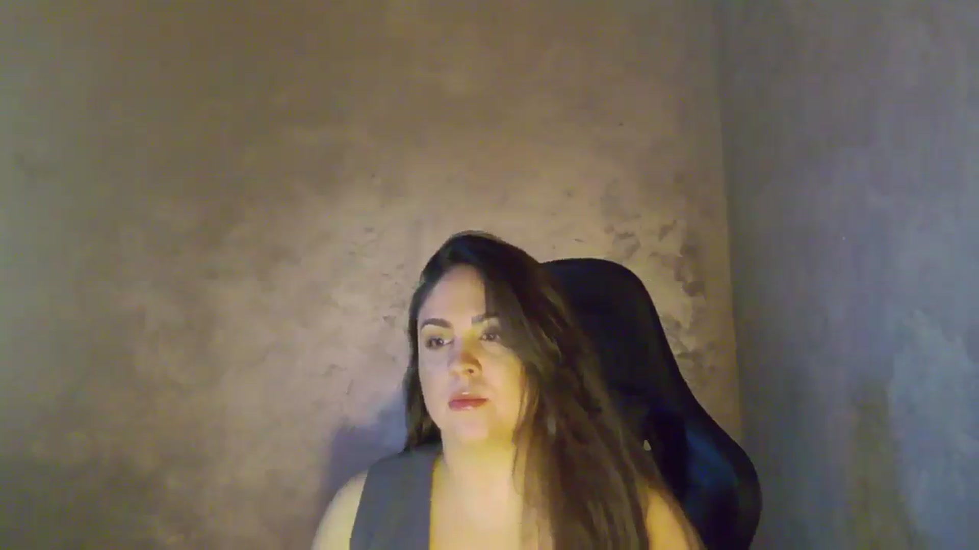 Gallery image thumbnail from NotVanilla's myfreecams stream on, 01/05/2026, 03:41 image 5 of 20