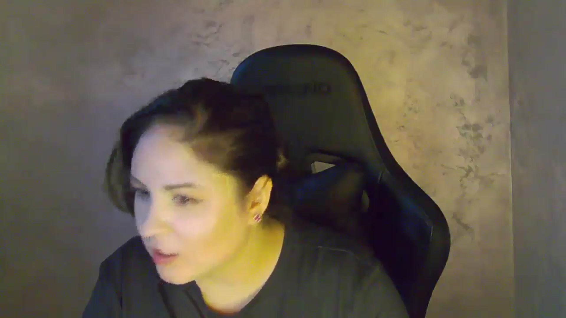 Gallery image thumbnail from NotVanilla's myfreecams stream on, 01/06/2026, 23:54 image 19 of 20