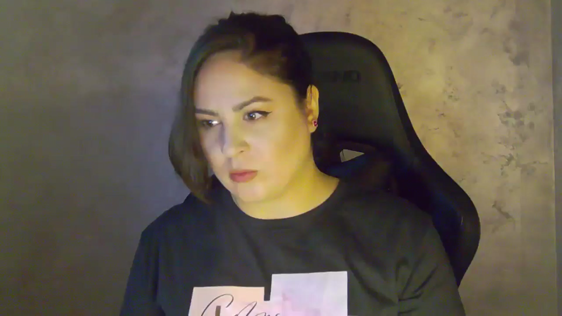 Gallery image thumbnail from NotVanilla's myfreecams stream on, 01/06/2026, 23:54 image 9 of 20
