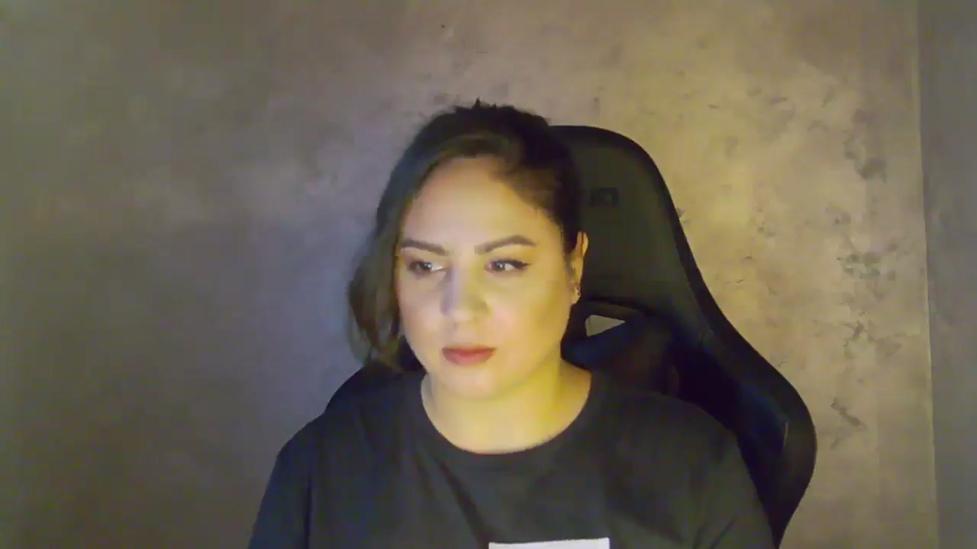 Gallery image thumbnail from NotVanilla's myfreecams stream on, 01/06/2026, 23:54 image 6 of 20