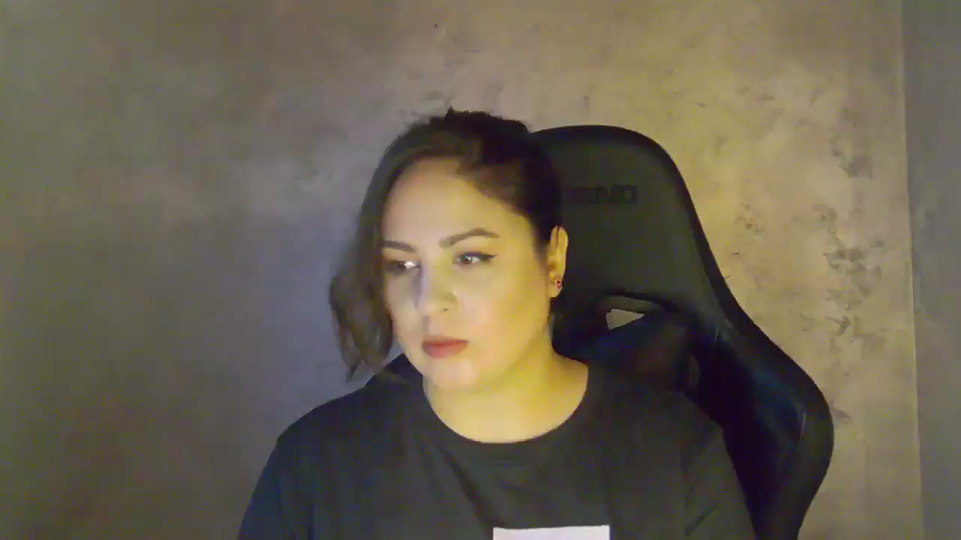 Gallery image thumbnail from NotVanilla's myfreecams stream on, 01/06/2026, 23:54 image 5 of 20
