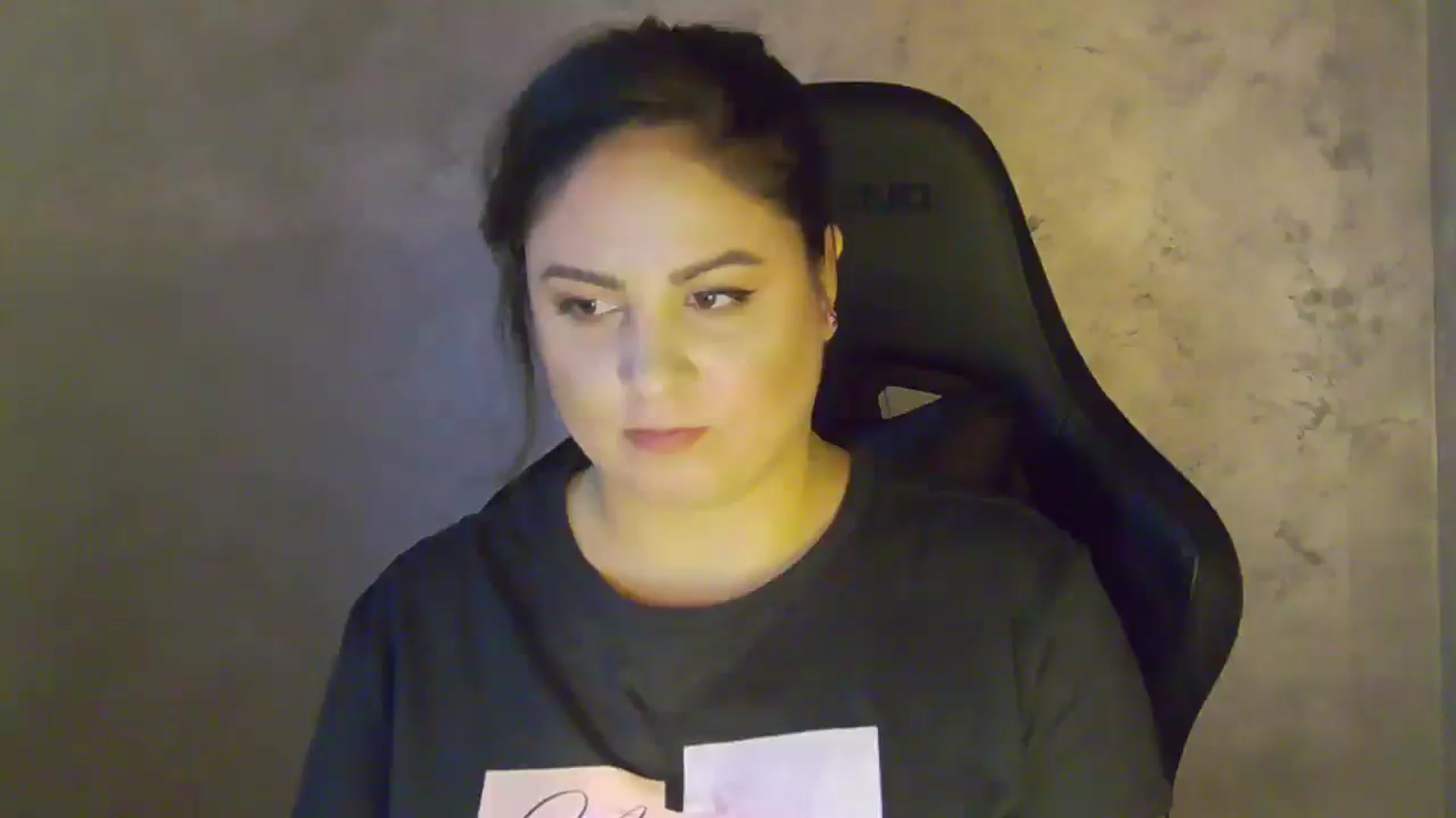 Gallery image thumbnail from NotVanilla's myfreecams stream on, 01/06/2026, 23:54 image 10 of 20