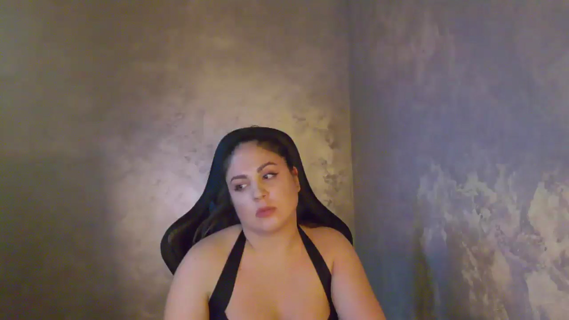 Gallery image thumbnail from NotVanilla's myfreecams stream on, 01/07/2026, 04:56 image 16 of 20