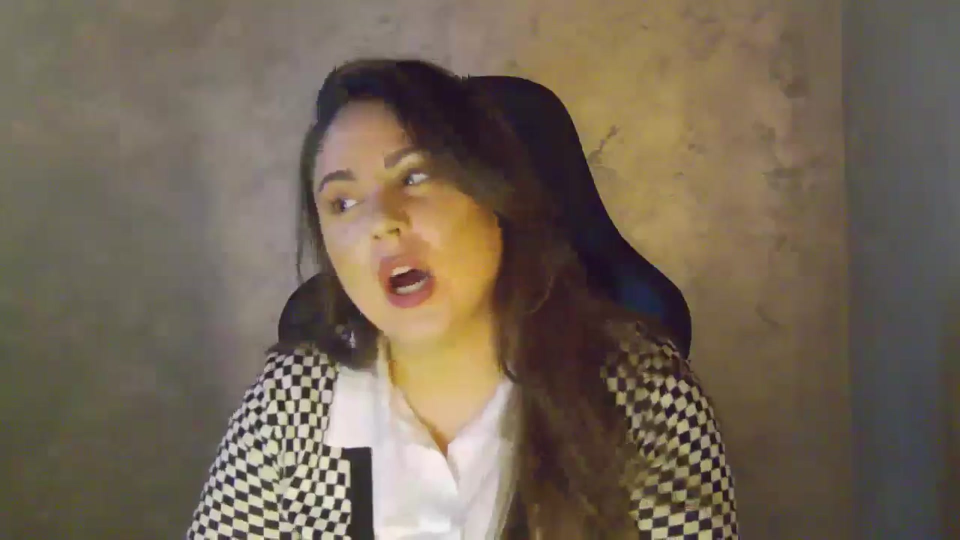 Gallery image thumbnail from NotVanilla's myfreecams stream on, 01/11/2026, 04:48 image 5 of 20