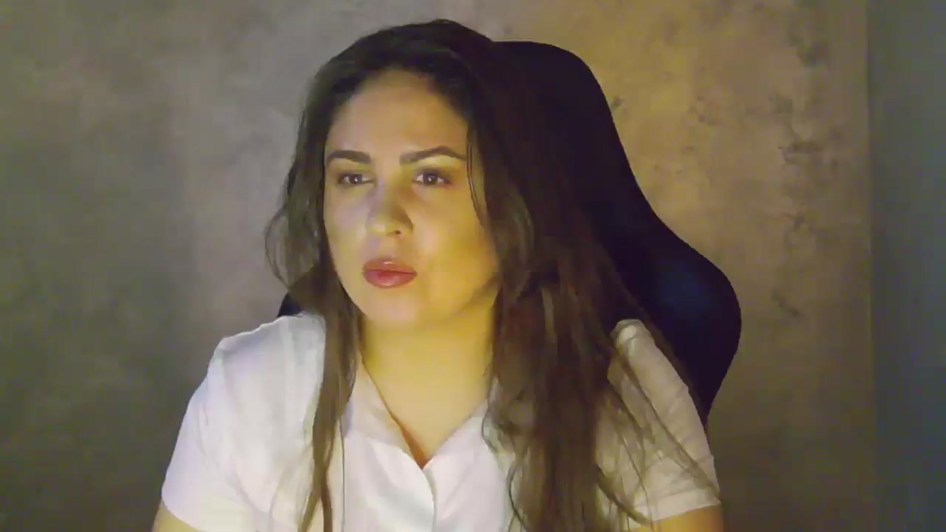 Gallery image thumbnail from NotVanilla's myfreecams stream on, 01/11/2026, 04:48 image 14 of 20