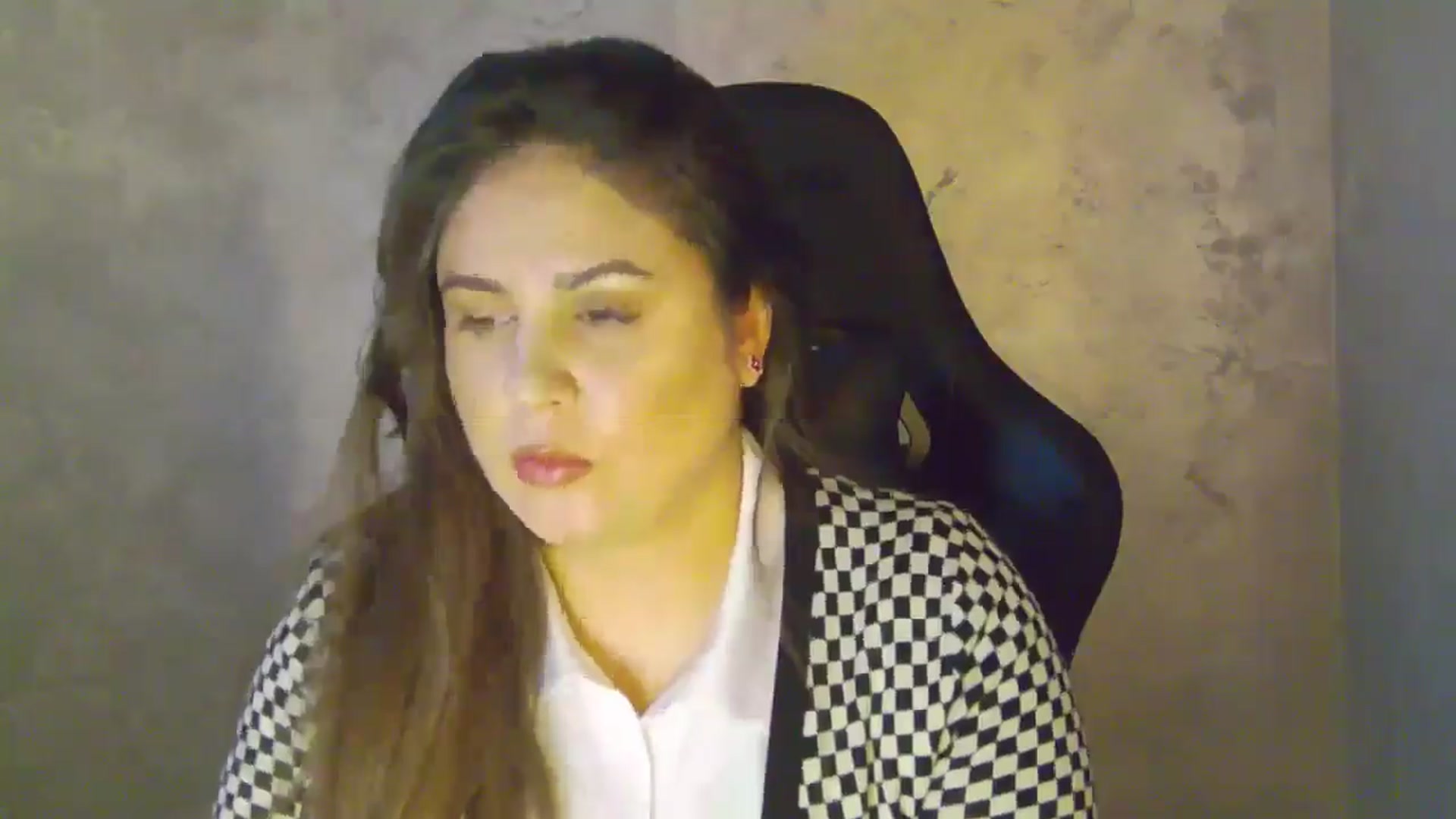 Gallery image thumbnail from NotVanilla's myfreecams stream on, 01/11/2026, 04:48 image 11 of 20