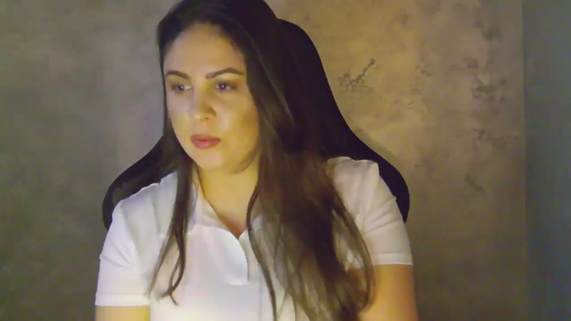 Gallery image thumbnail from NotVanilla's myfreecams stream on, 01/11/2026, 04:48 image 17 of 20