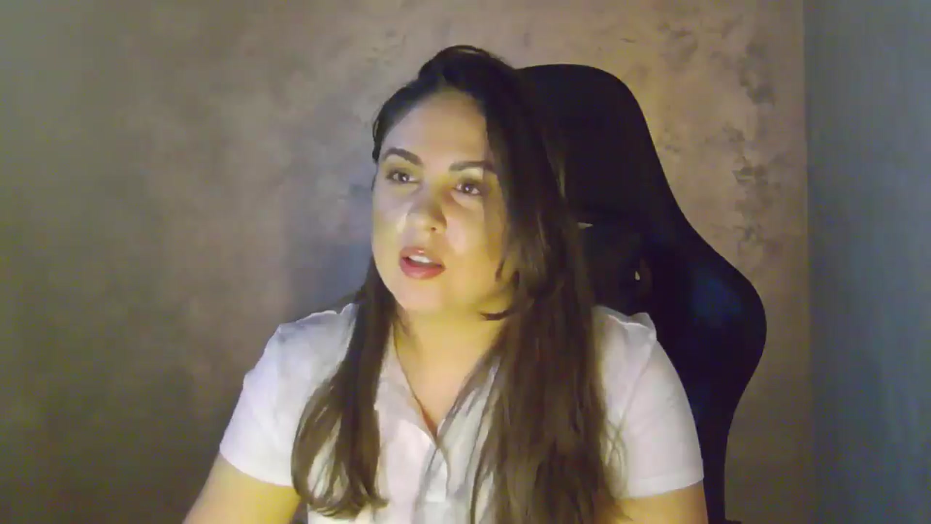 Gallery image thumbnail from NotVanilla's myfreecams stream on, 01/11/2026, 06:09 image 7 of 20