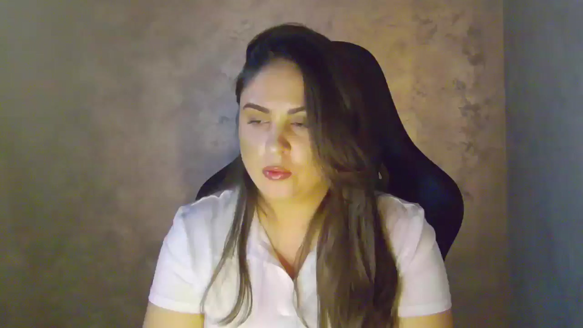 Gallery image thumbnail from NotVanilla's myfreecams stream on, 01/11/2026, 06:09 image 1 of 20
