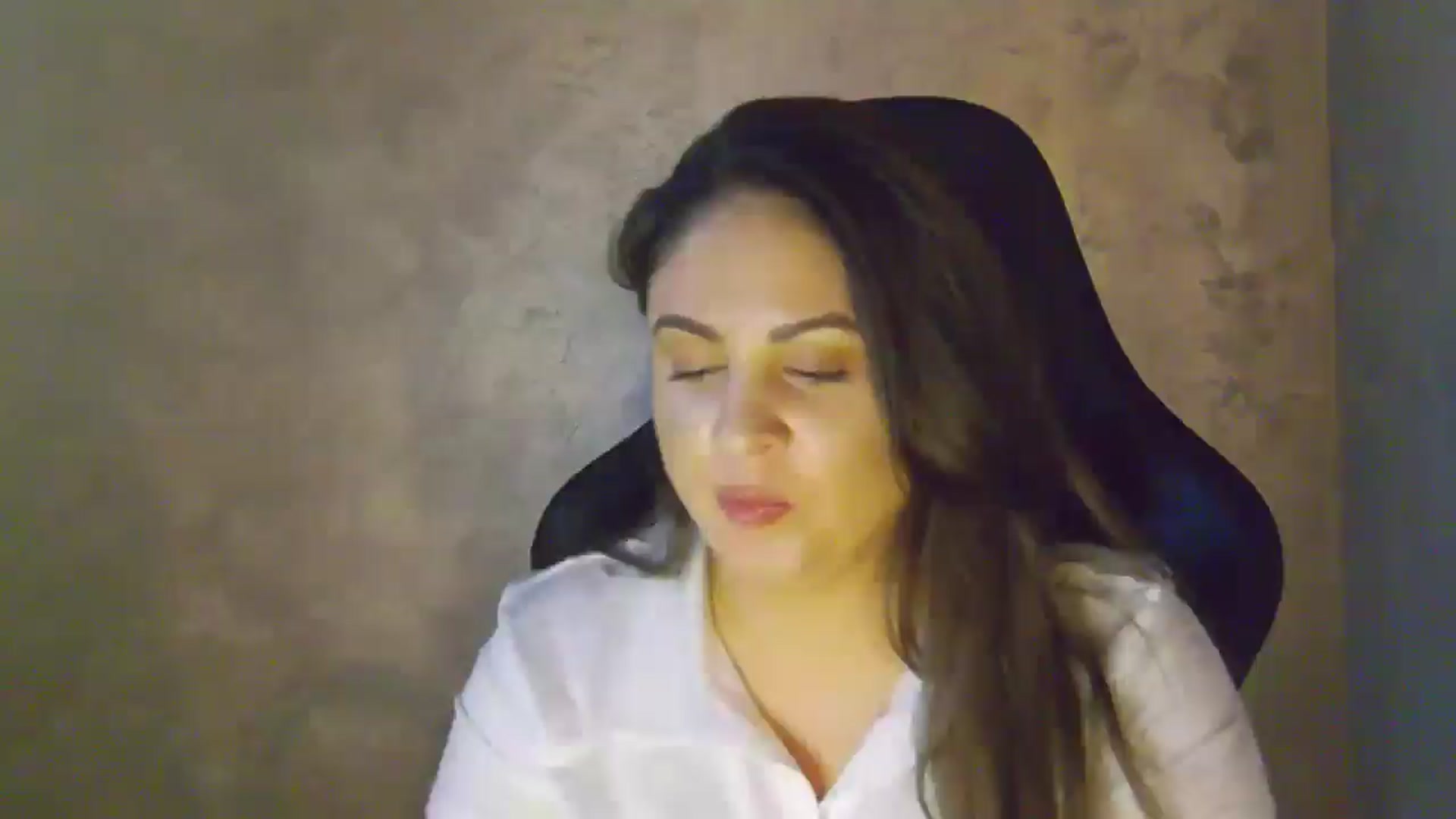 Gallery image thumbnail from NotVanilla's myfreecams stream on, 01/11/2026, 07:36 image 12 of 20