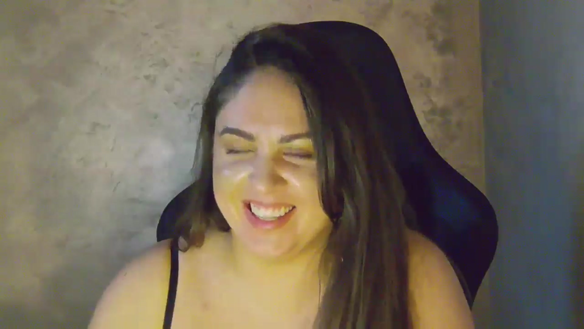 Gallery image thumbnail from NotVanilla's myfreecams stream on, 01/11/2026, 08:18 image 11 of 20