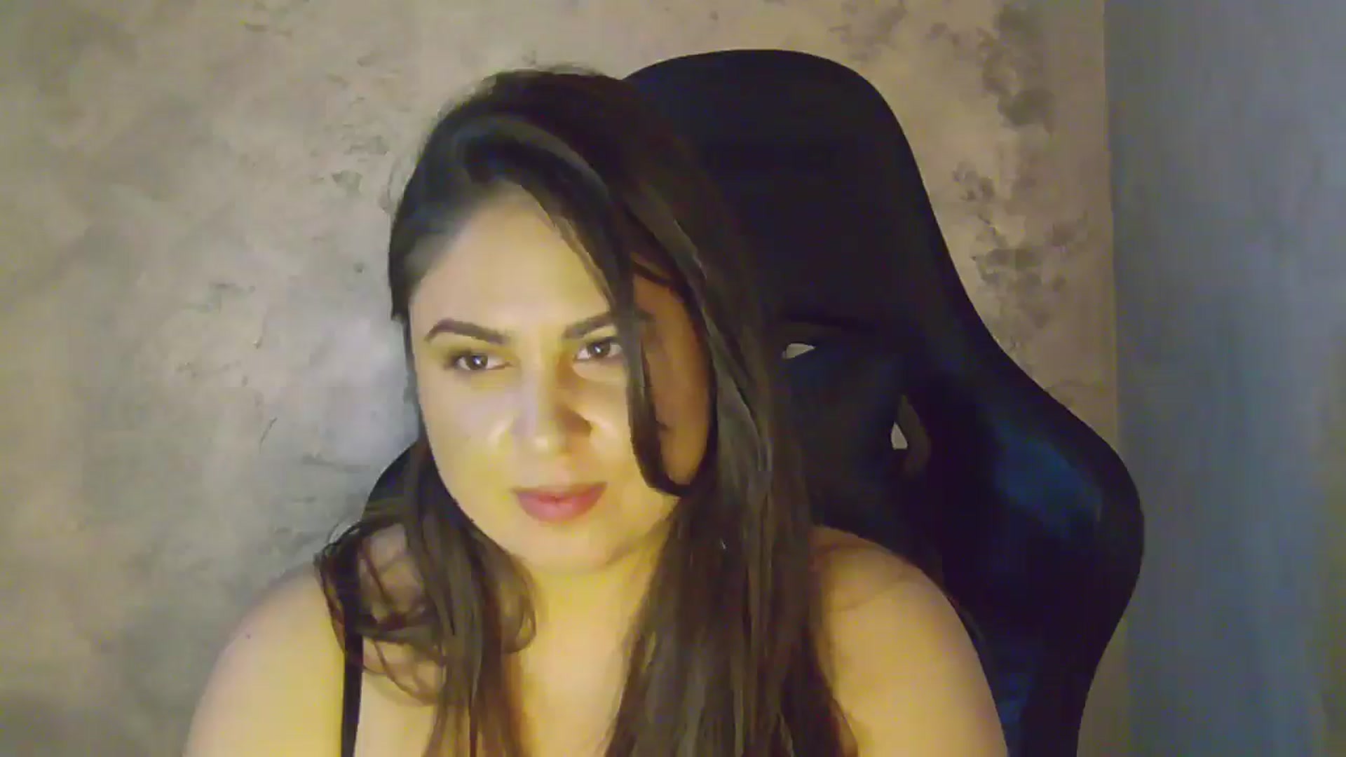 Gallery image thumbnail from NotVanilla's myfreecams stream on, 01/11/2026, 08:18 image 16 of 20