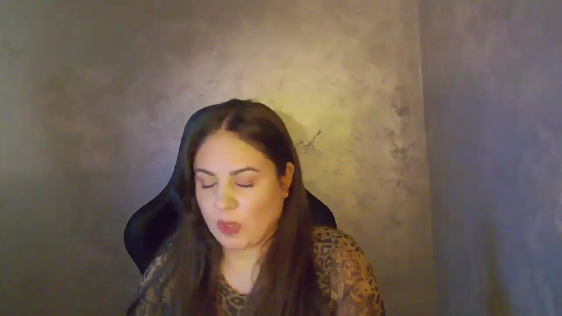 Gallery image thumbnail from NotVanilla's myfreecams stream on, 01/13/2026, 24:00 image 16 of 20