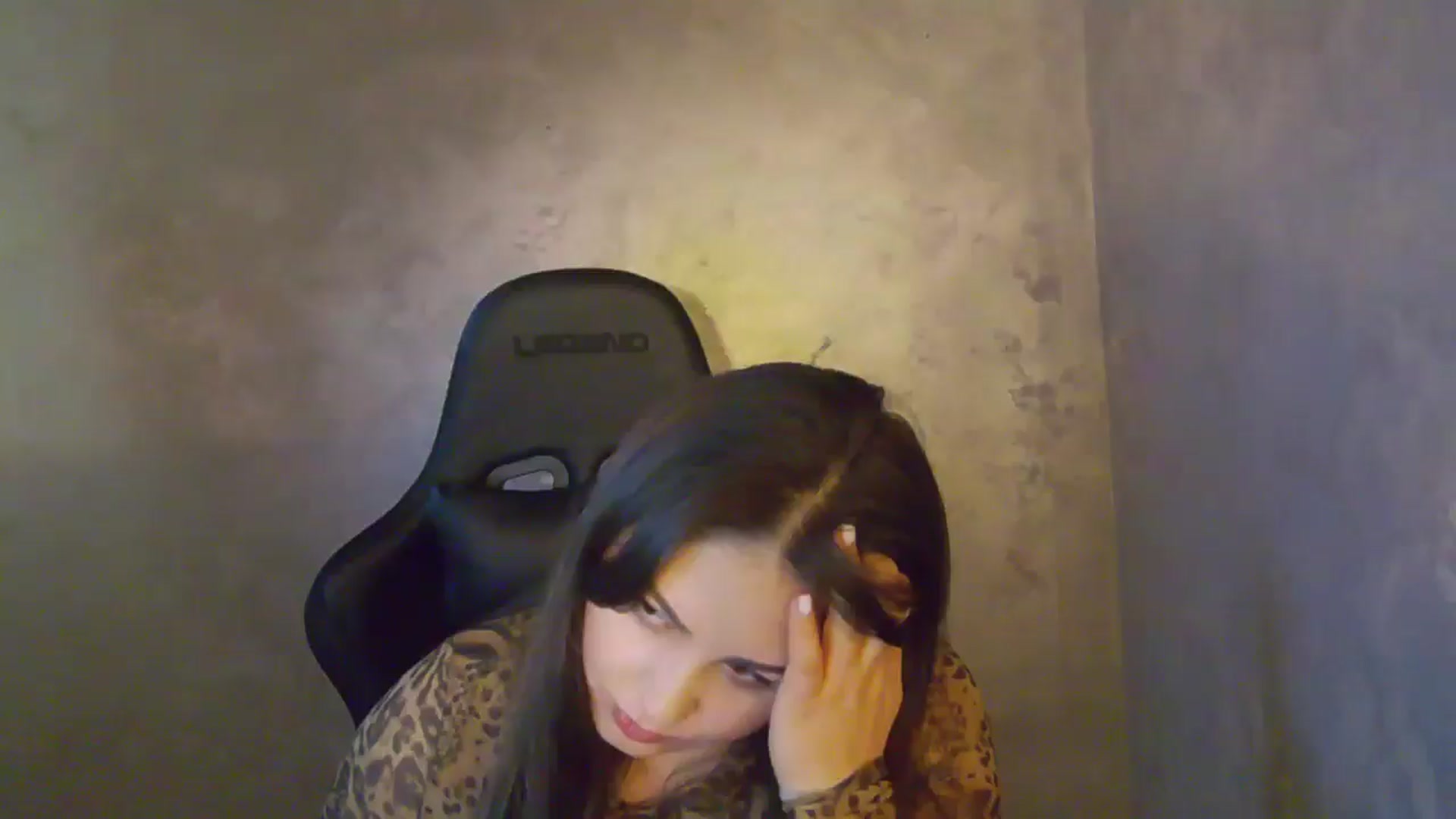 Gallery image thumbnail from NotVanilla's myfreecams stream on, 01/13/2026, 24:27 image 1 of 20