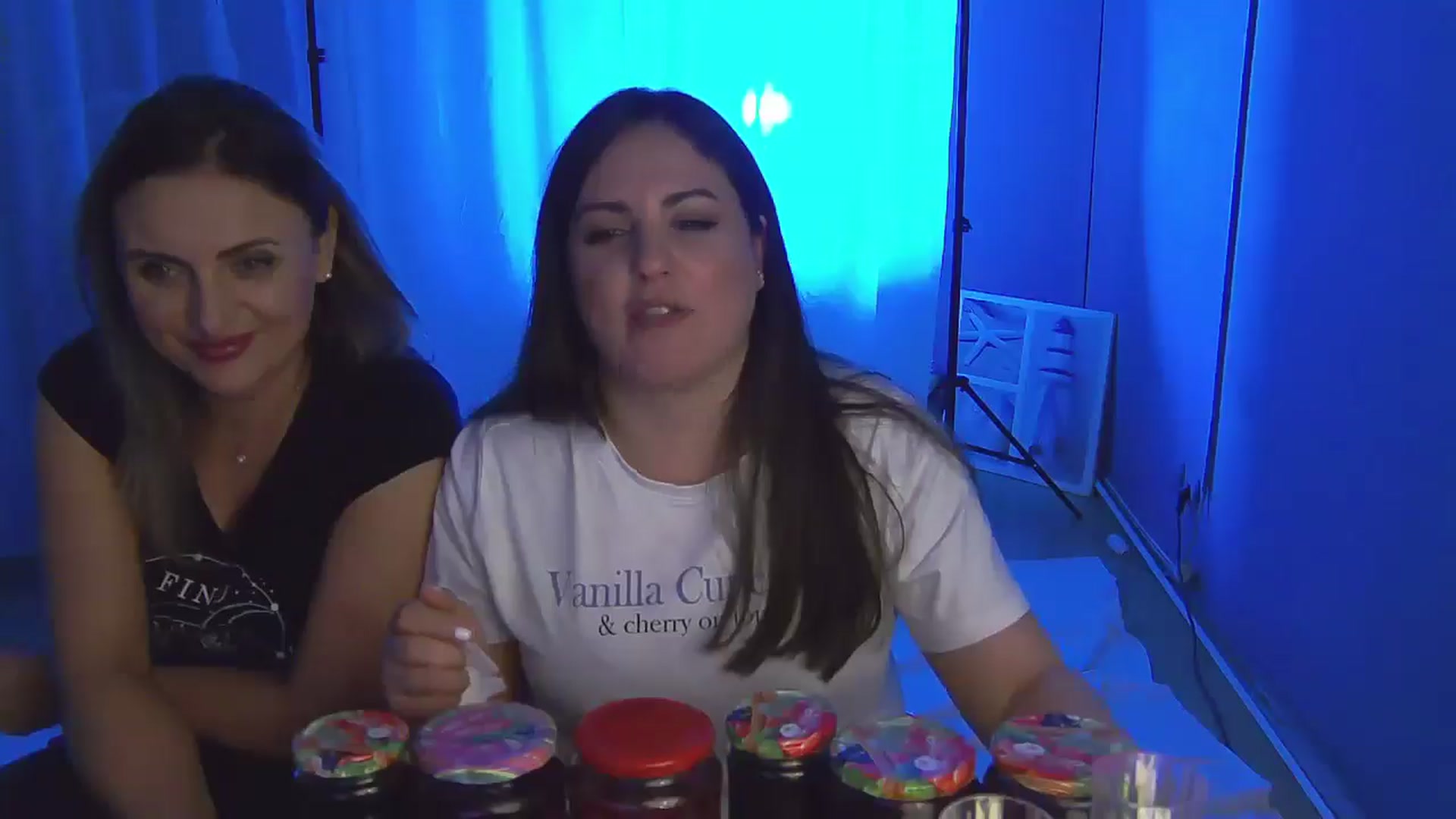 Gallery image thumbnail from NotVanilla's myfreecams stream on, 01/14/2026, 02:37 image 15 of 20
