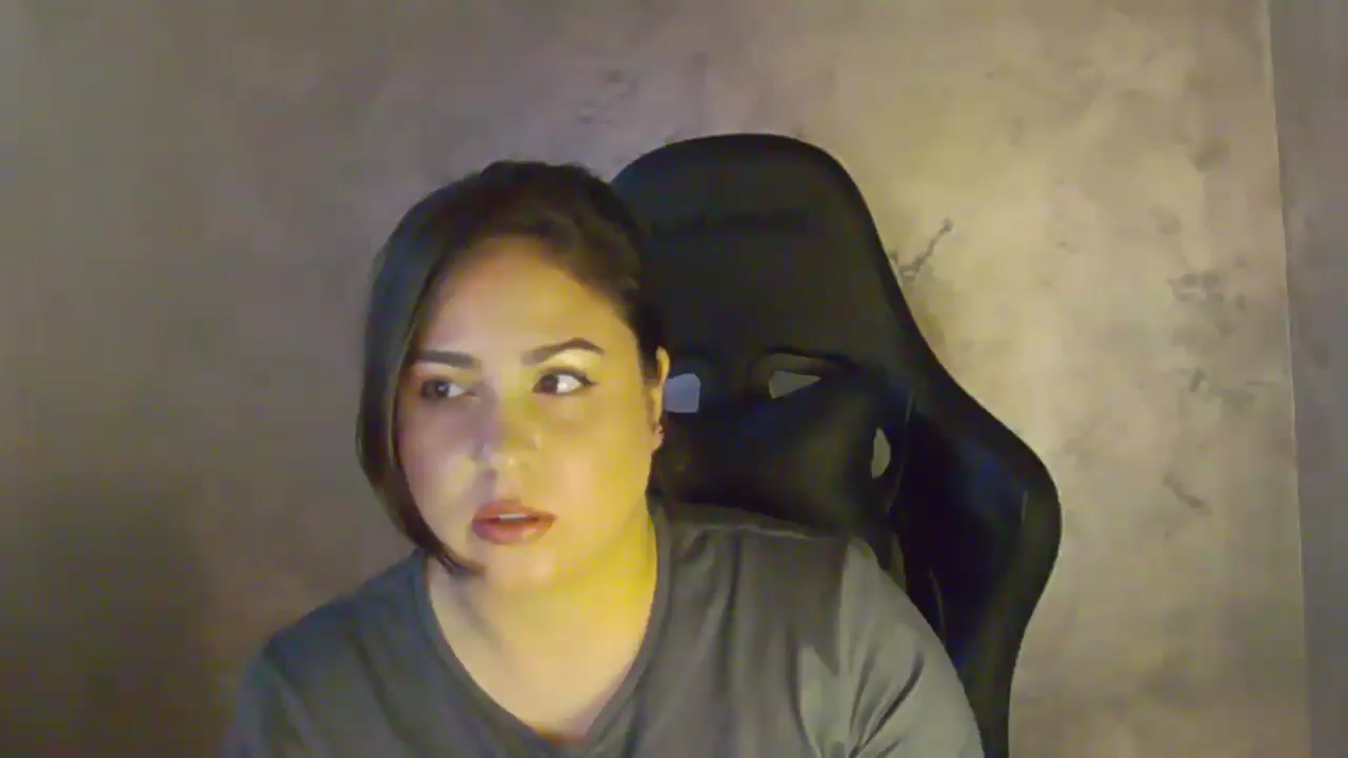 Gallery image thumbnail from NotVanilla's myfreecams stream on, 01/15/2026, 24:00 image 16 of 20