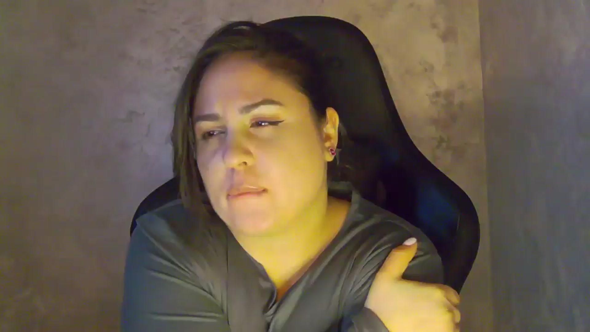 Gallery image thumbnail from NotVanilla's myfreecams stream on, 01/15/2026, 05:30 image 14 of 20