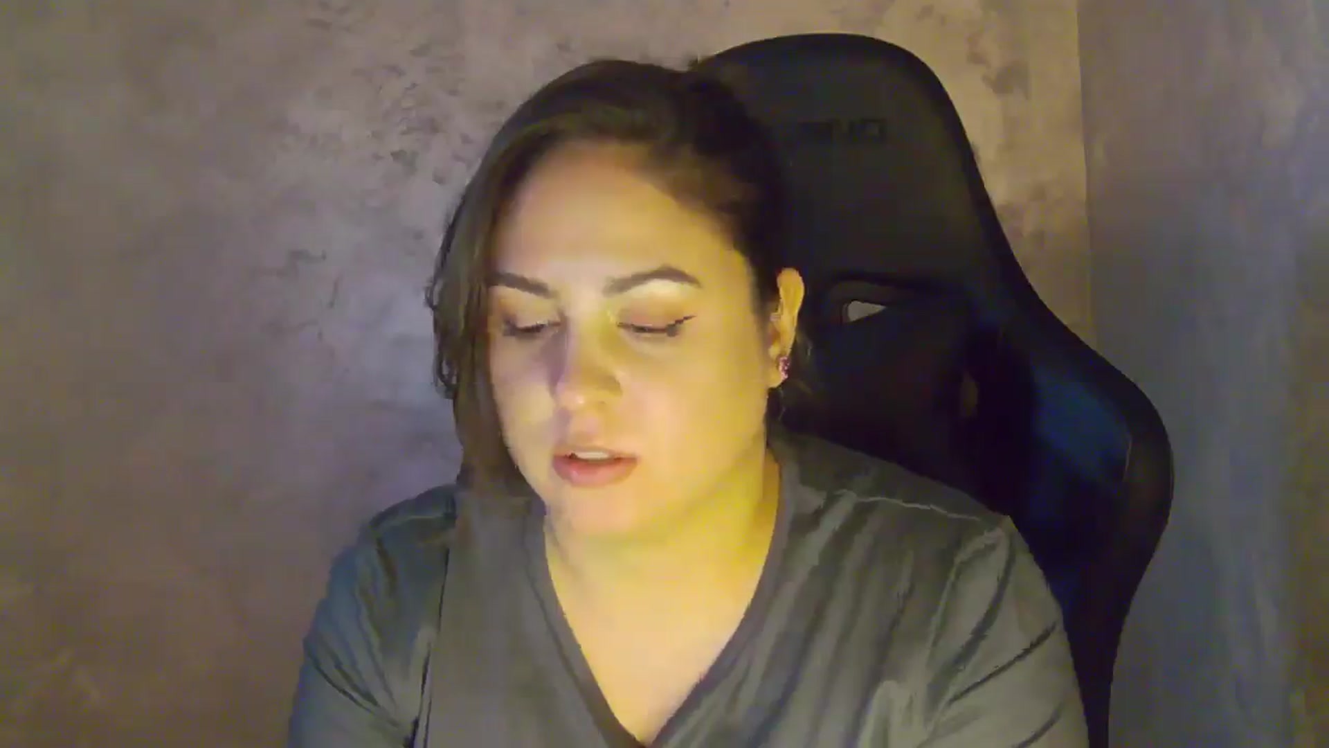 Gallery image thumbnail from NotVanilla's myfreecams stream on, 01/15/2026, 05:30 image 11 of 20