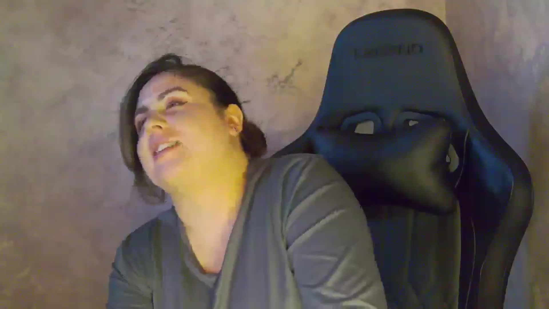 Gallery image thumbnail from NotVanilla's myfreecams stream on, 01/15/2026, 05:30 image 12 of 20
