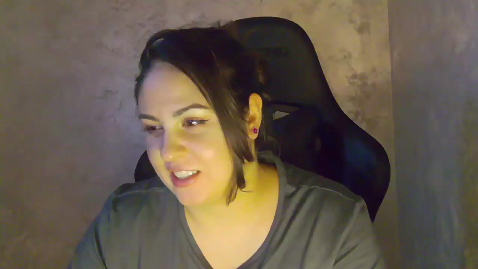 Gallery image thumbnail from NotVanilla's myfreecams stream on, 01/15/2026, 05:30 image 7 of 20