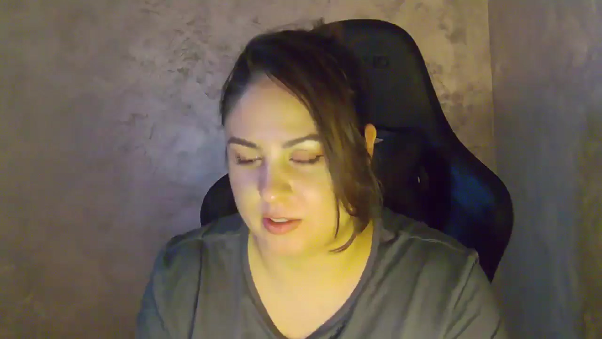 Gallery image thumbnail from NotVanilla's myfreecams stream on, 01/15/2026, 05:30 image 4 of 20