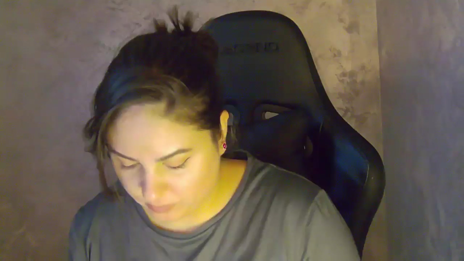 Gallery image thumbnail from NotVanilla's myfreecams stream on, 01/15/2026, 05:30 image 19 of 20