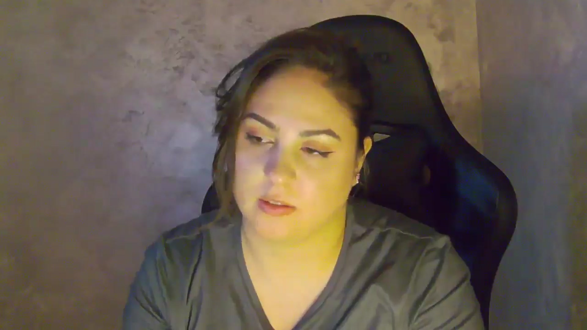 Gallery image thumbnail from NotVanilla's myfreecams stream on, 01/15/2026, 05:30 image 10 of 20